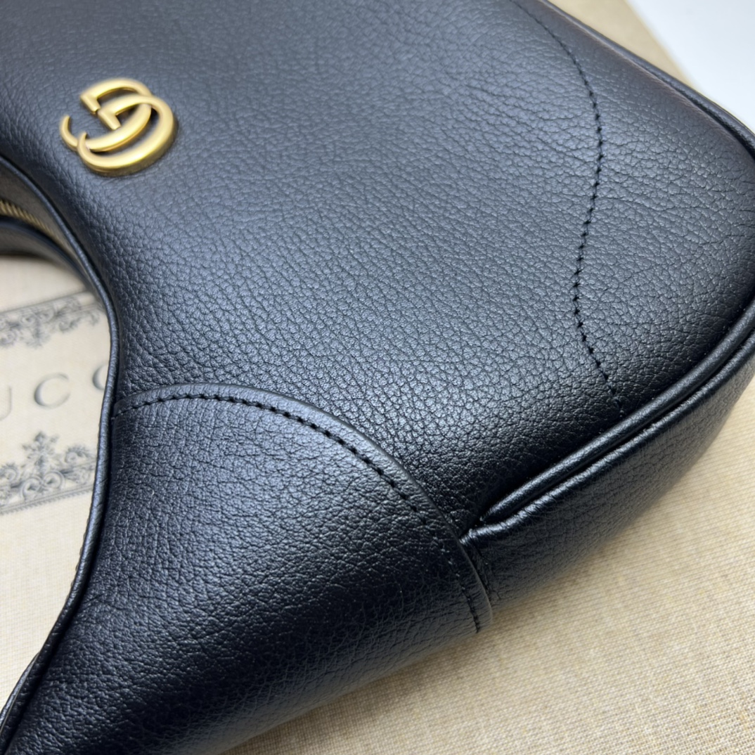 Gvc*1 cosmogonie bag-25*19*7cm