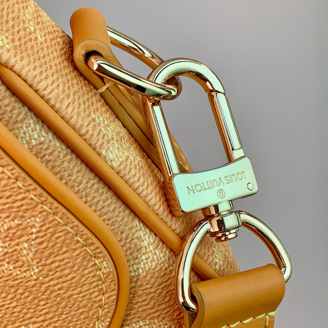 l0vis Vvtt0n montsouris bag-m47060-20 x 17 x 7cm