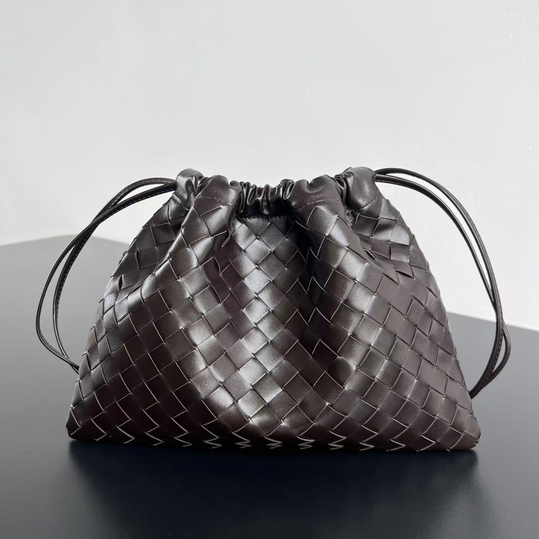 b0tt*ga Ven*ta dustbag-32*23*1cm