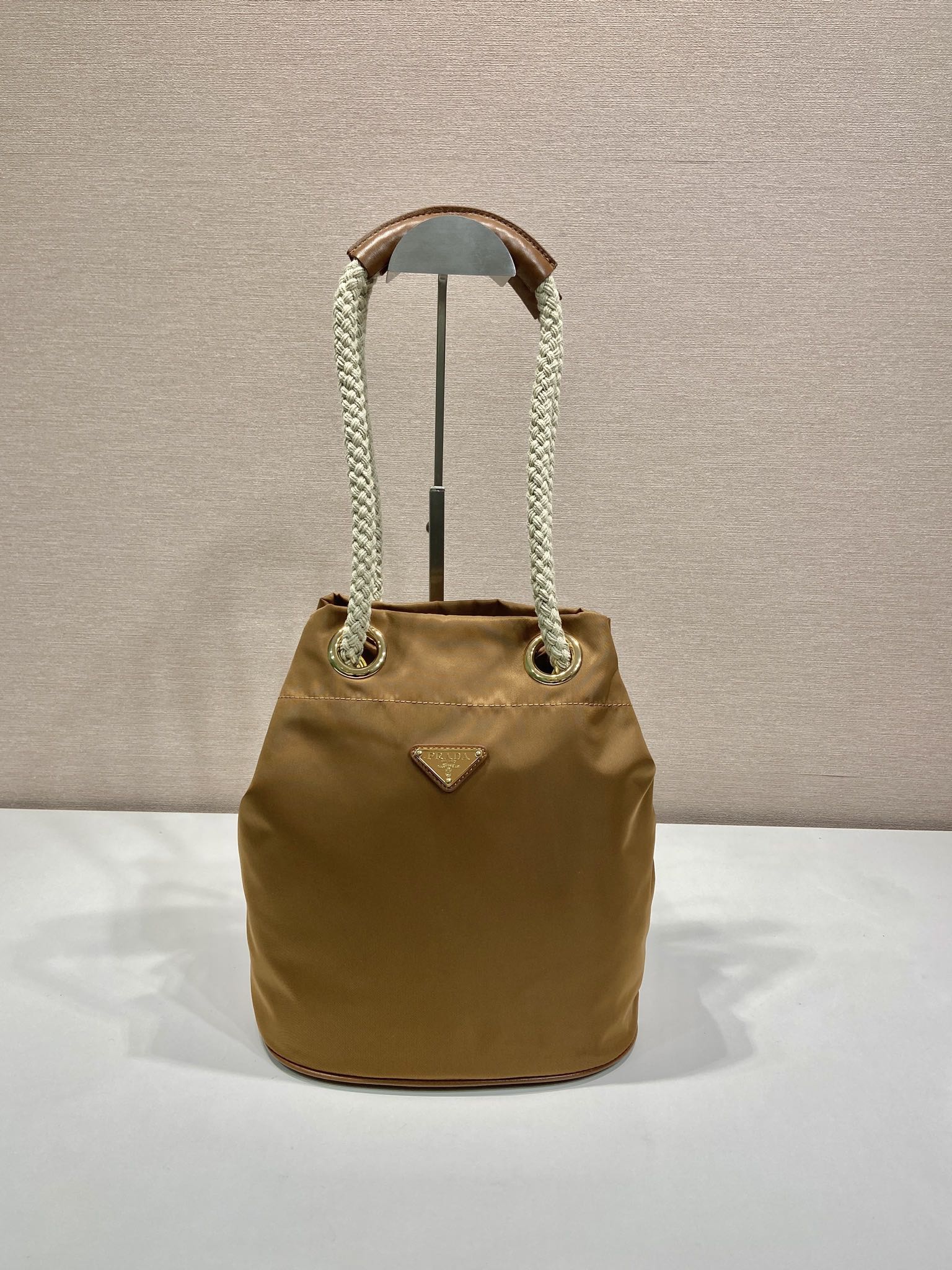 Pra*a re-nylon bucket-23.5*28*16.5cm