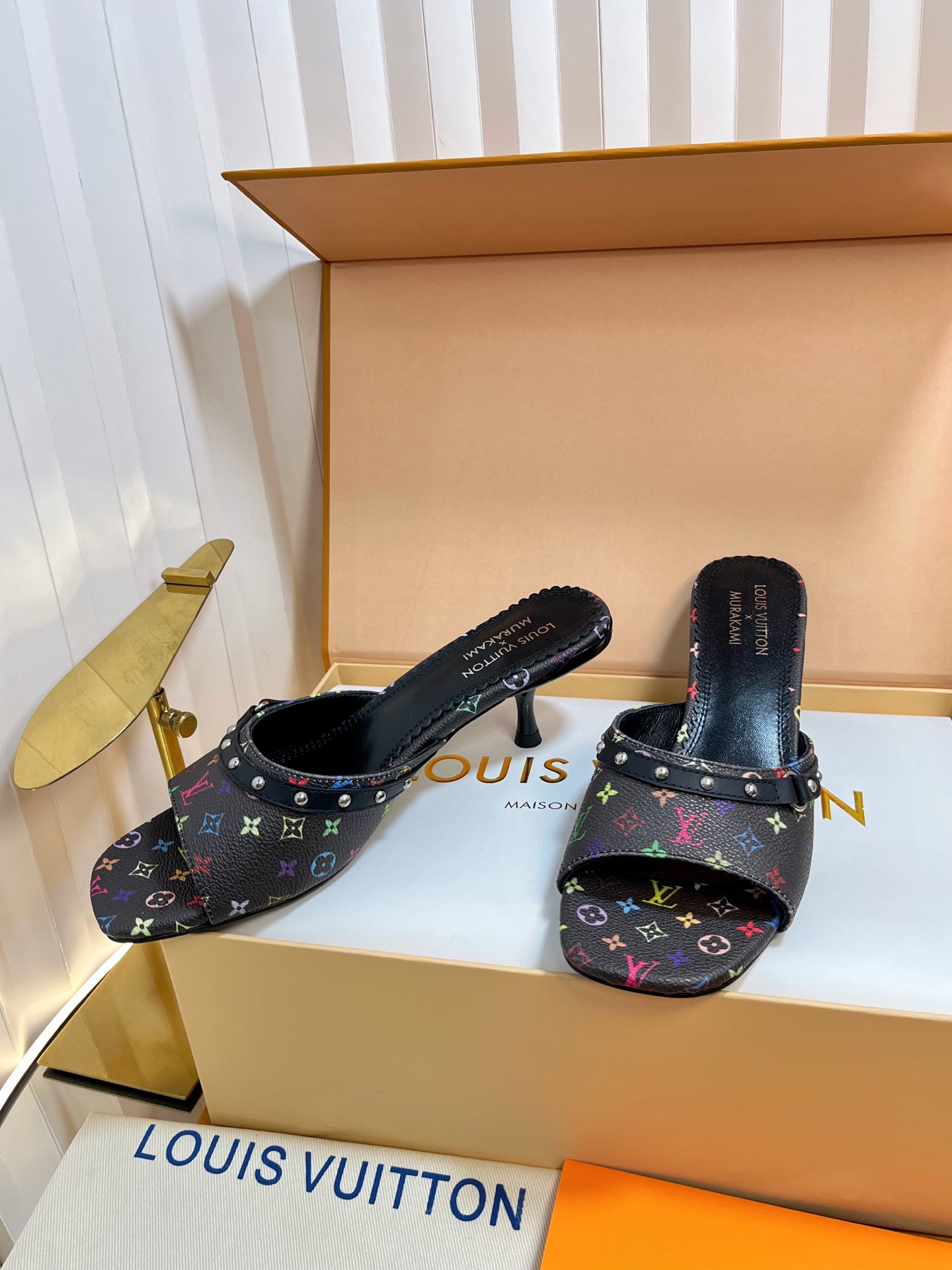 l0vis Vvtt0n sandals-5cm