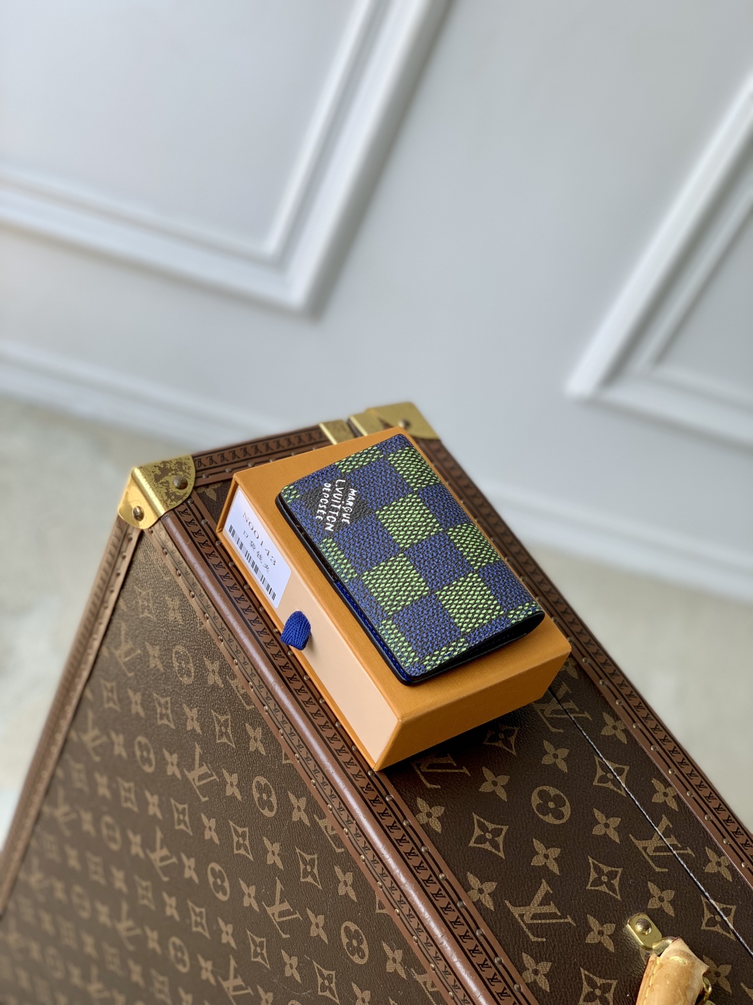 LV Card Holder-N00143-11.1 x 1 x 7.5CM