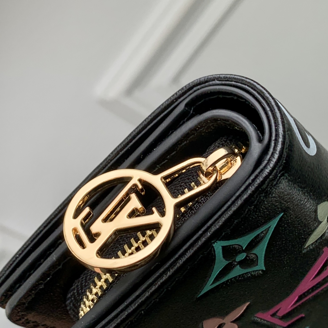 LV Milkieway Wallet-M13829-11.5 x 8.5 x 2.2CM