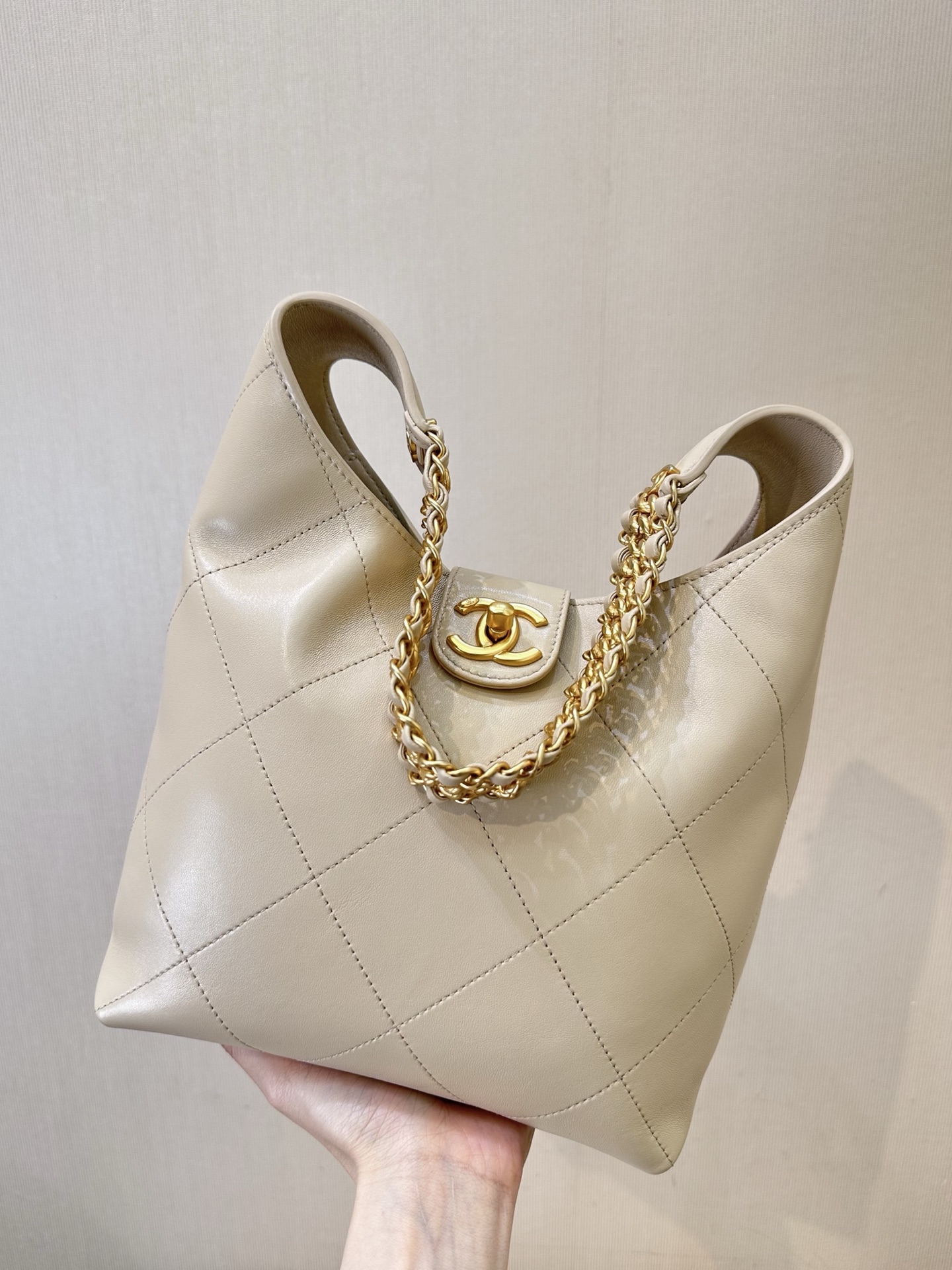 Ch@nel 25P Hobo Tote