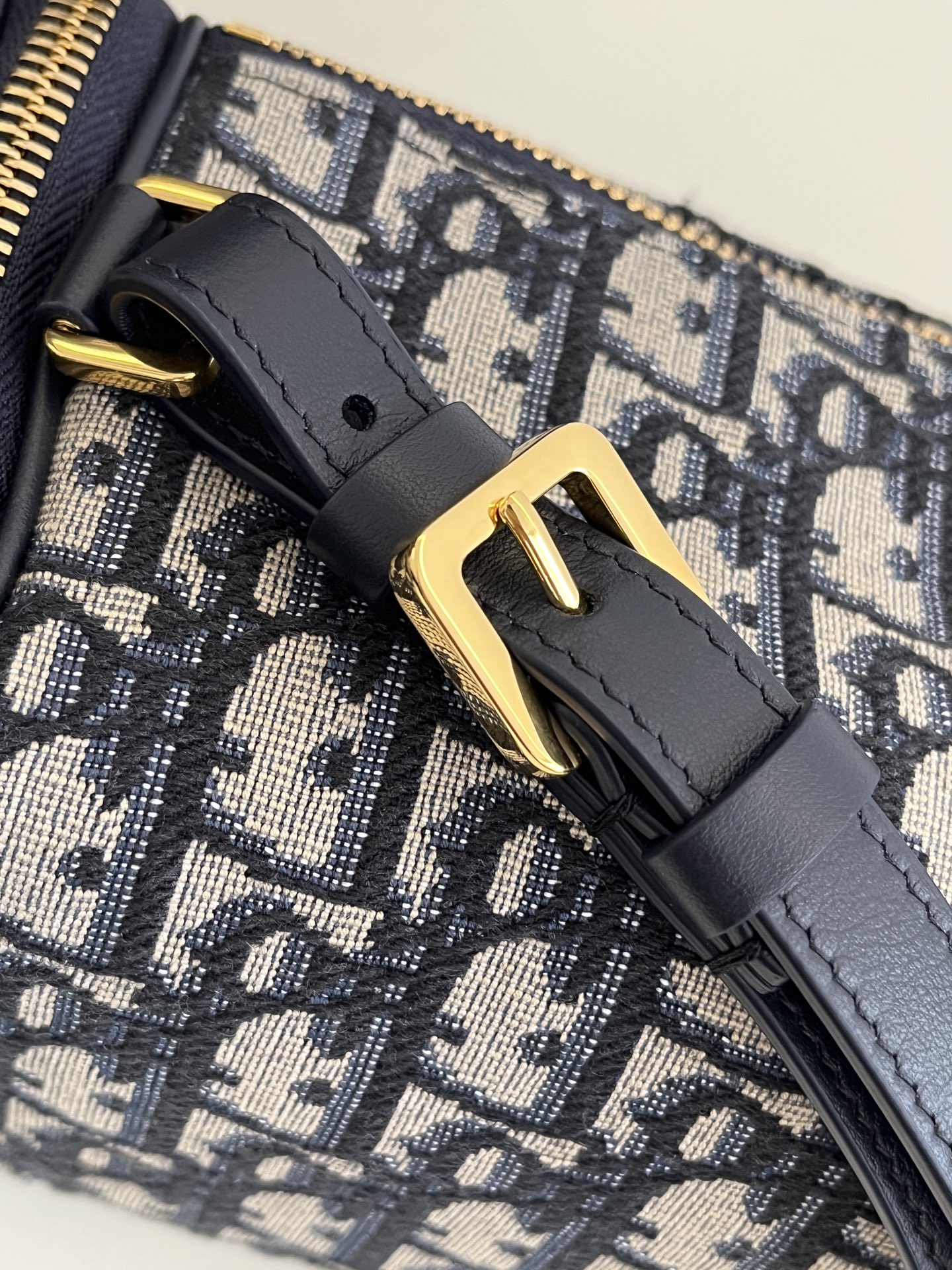Diro East-West Bag-27*10*11CM