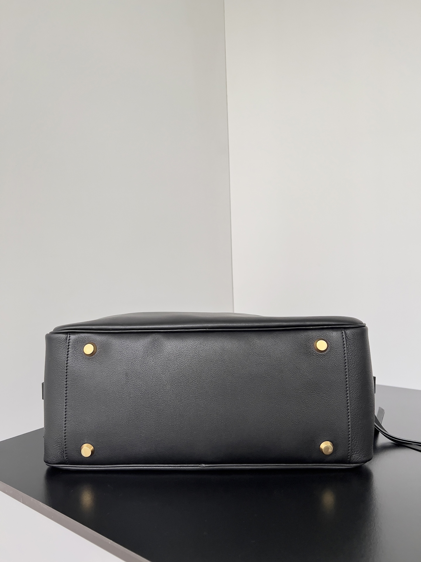 Ba1en*iaga carrie bag-35.8*18.7*16.5cm