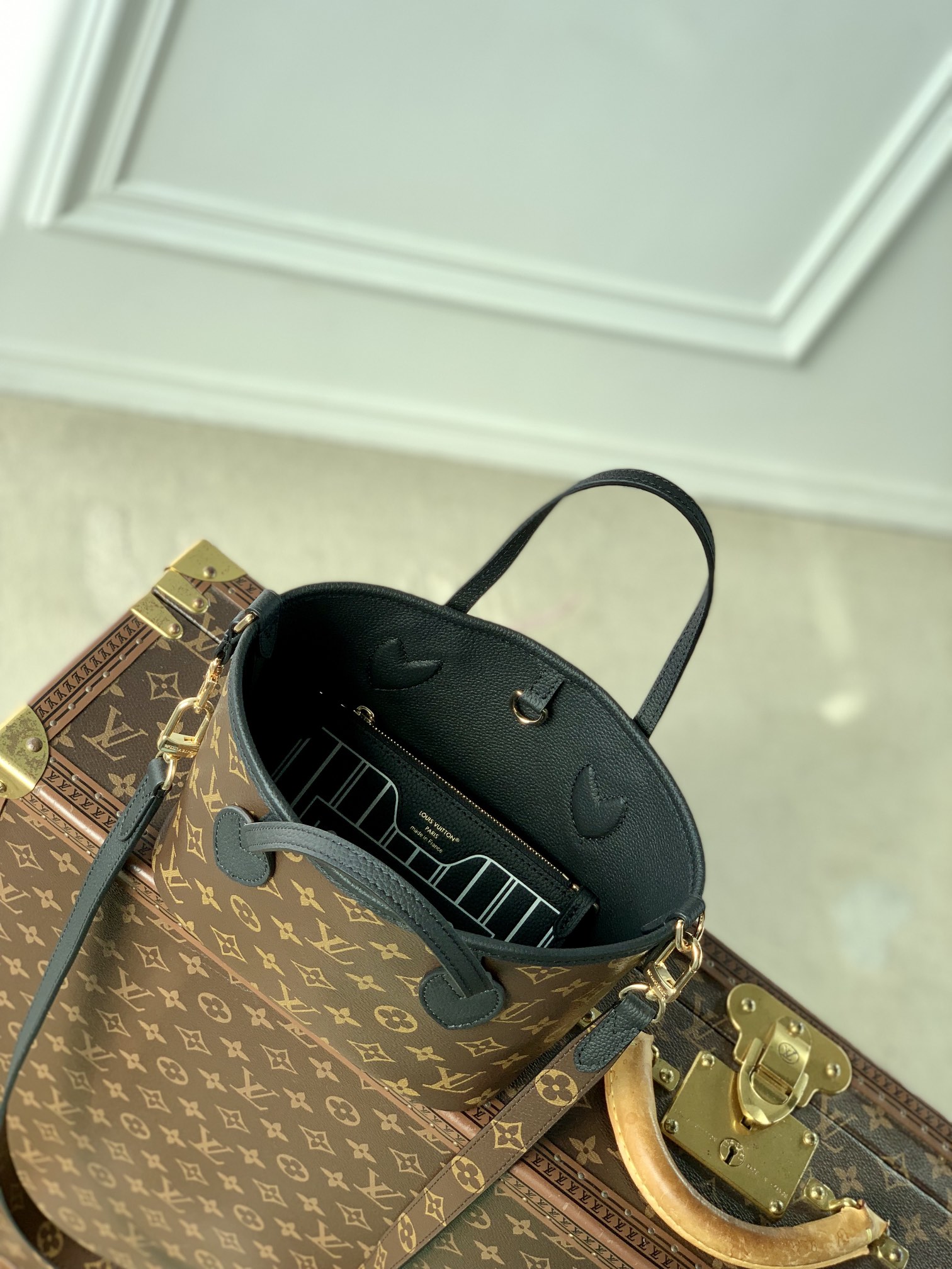 l0vis Vvtt0n neverfull bandoulière inside out bb-m12099-24 x 14 x 9cm