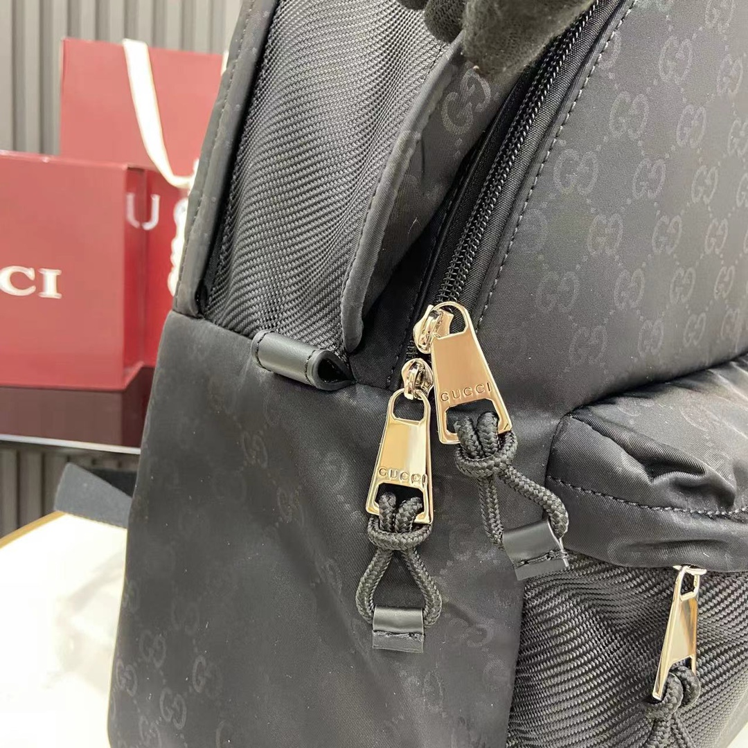 Gvc*1 gg canvas backpack-36*42*21cm
