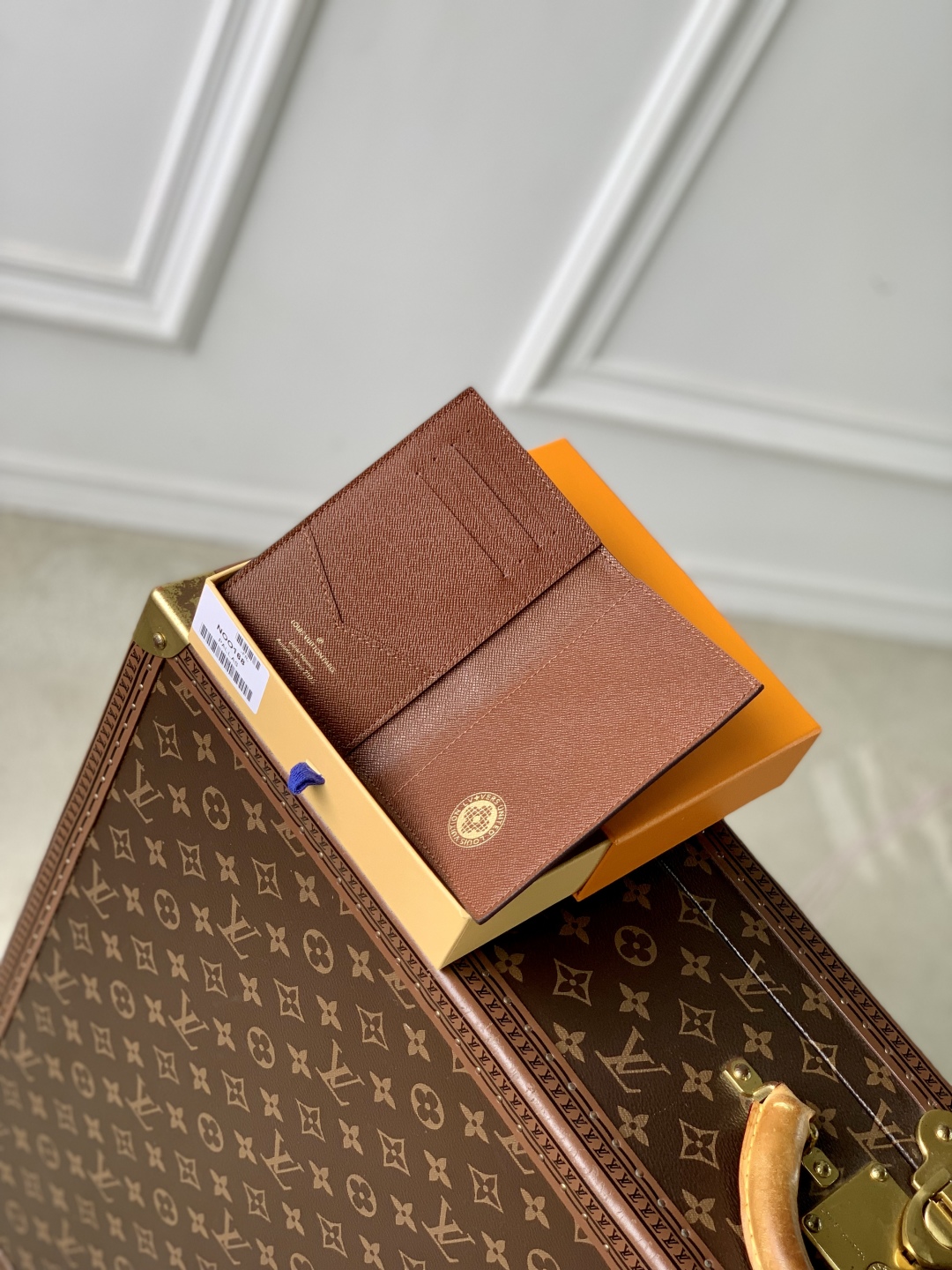 l0vis Vvtt0n wallet-10 x 14 x 2.5cm