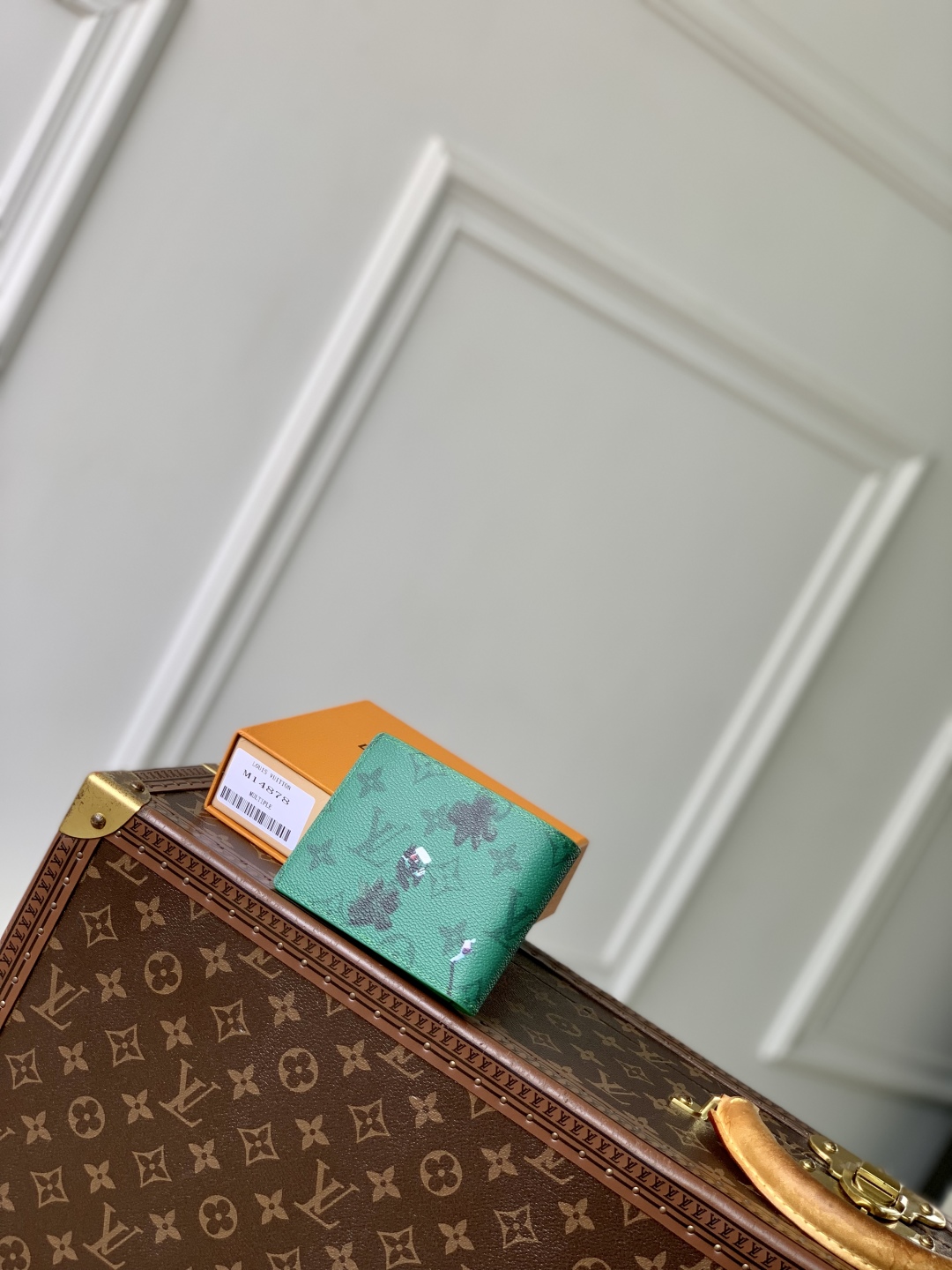 l0vis Vvtt0n slender wallet-m14878-8.5 x 2 x 11cm