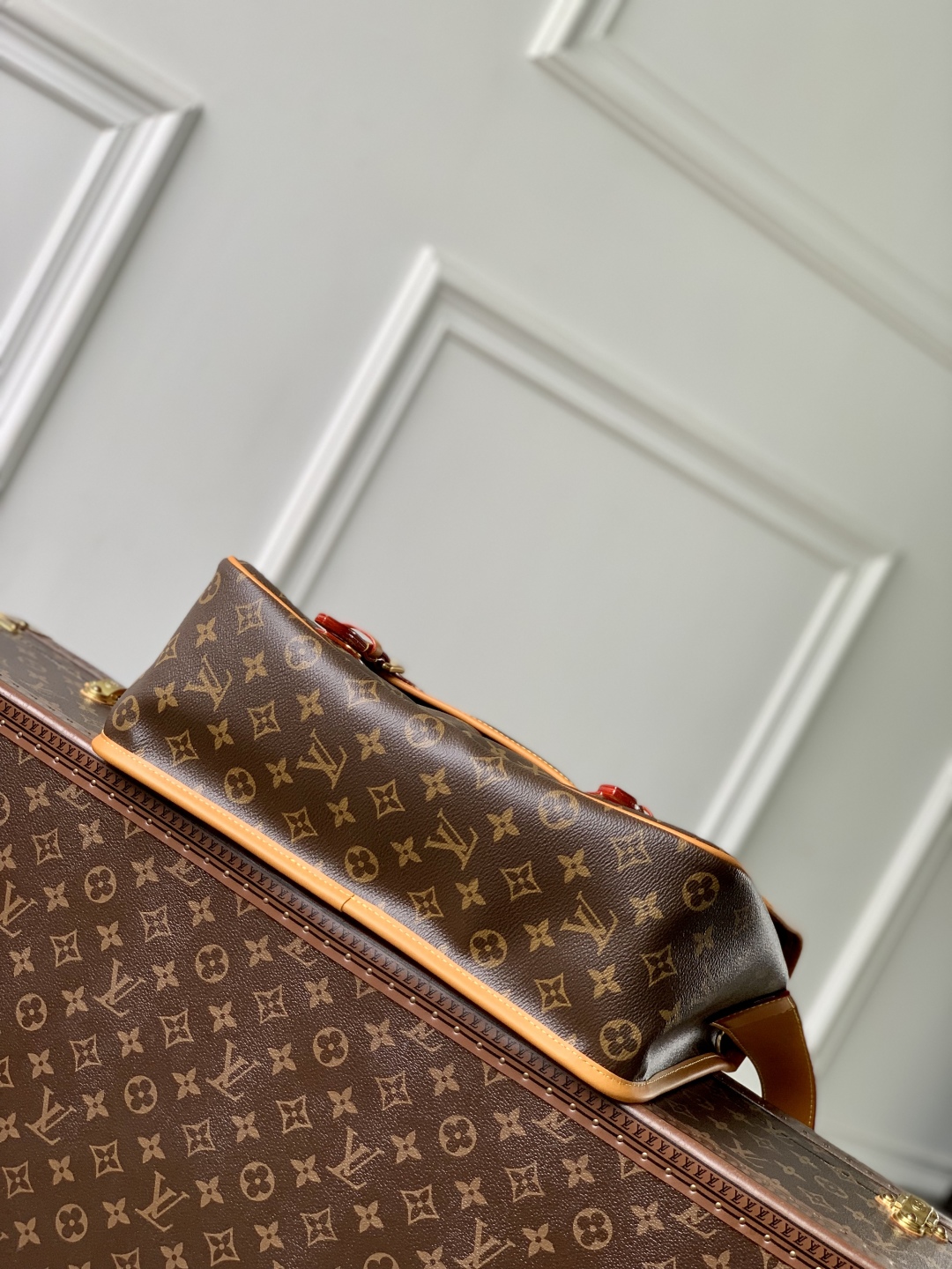 l0vis Vvtt0n satchel handbag-24 x 12 x 35.5cm