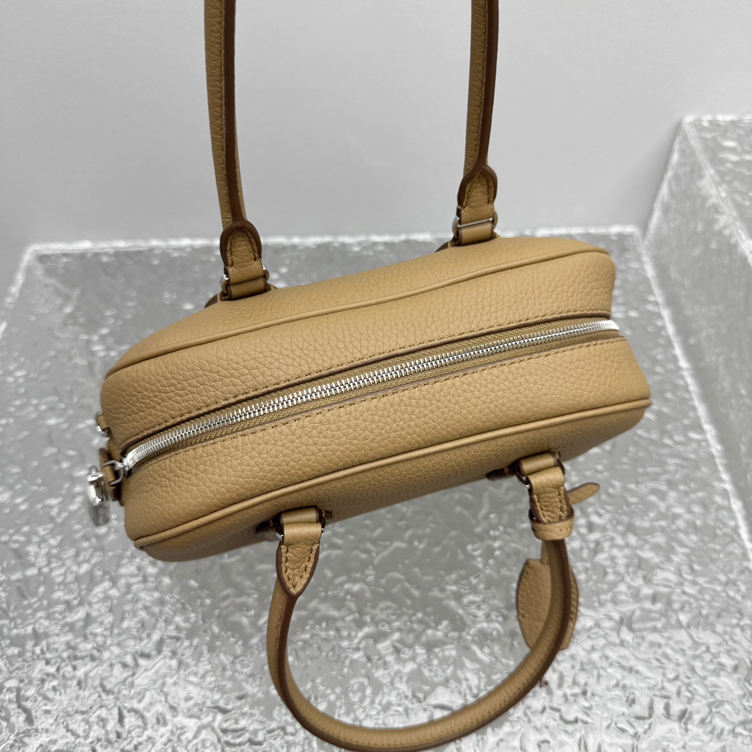 The R0w india 10 bag-24*8*19cm