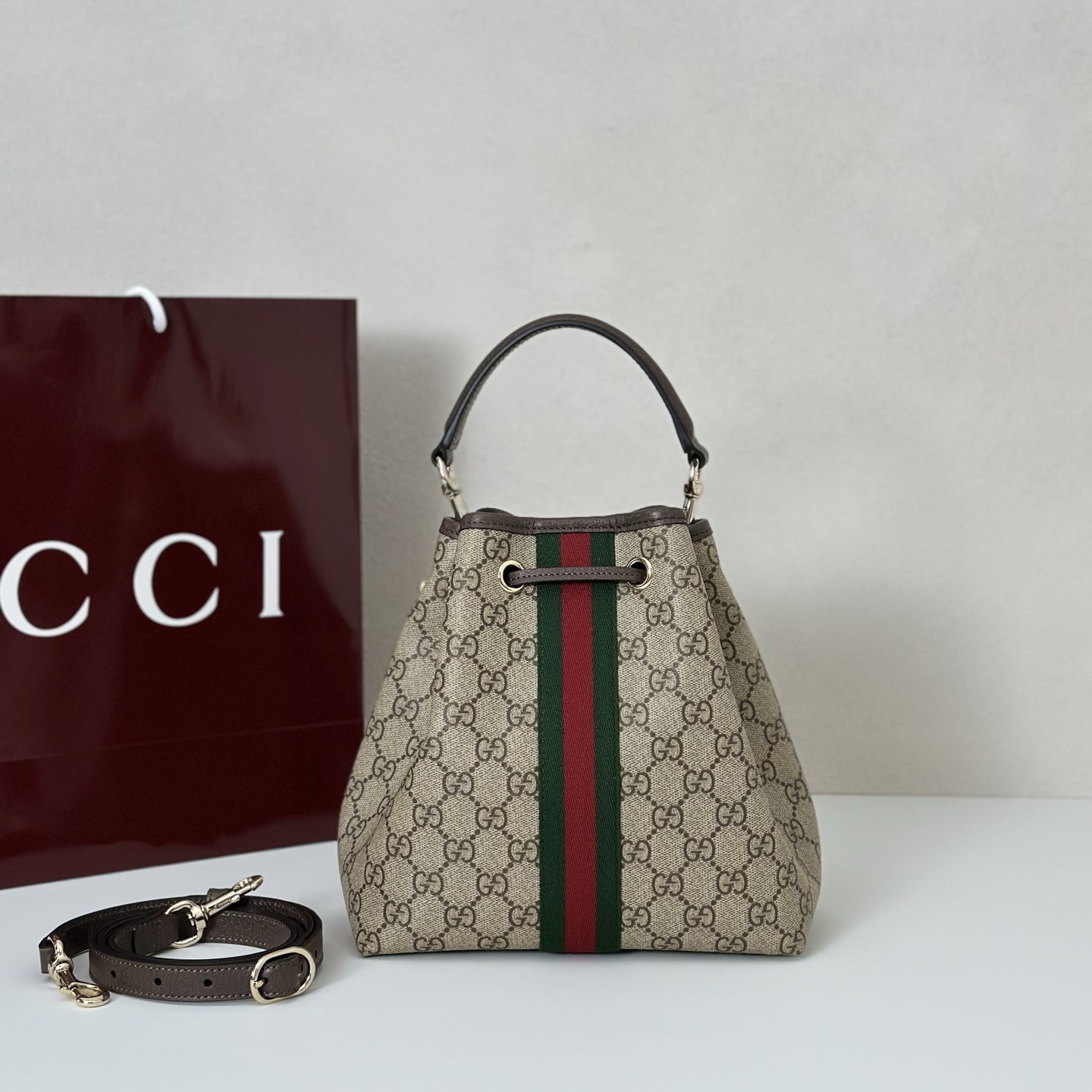 Gvc*1 ophidia tote-21*13*21.5cm
