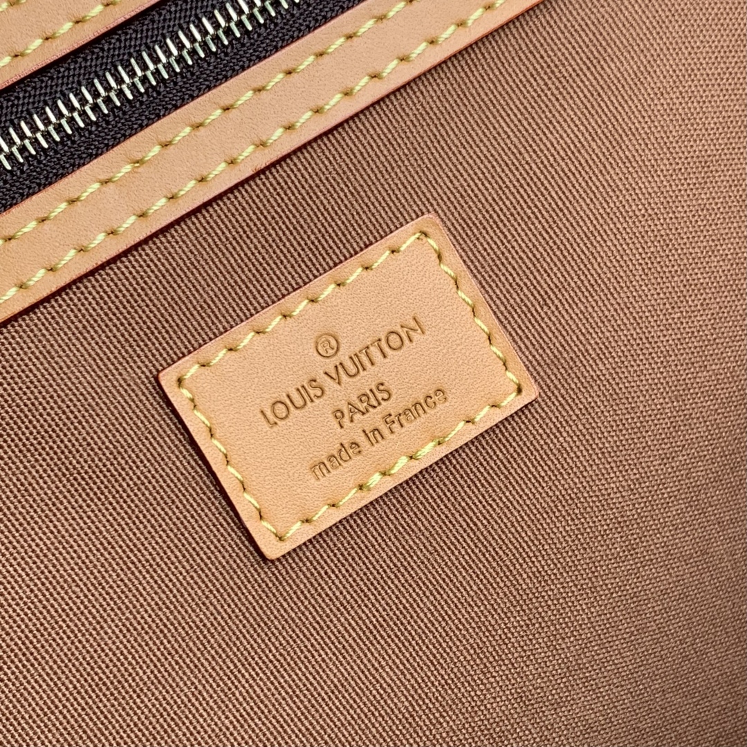 l0vis Vvtt0n keepall cargo 50-m14735-23 x 29 x 52cm