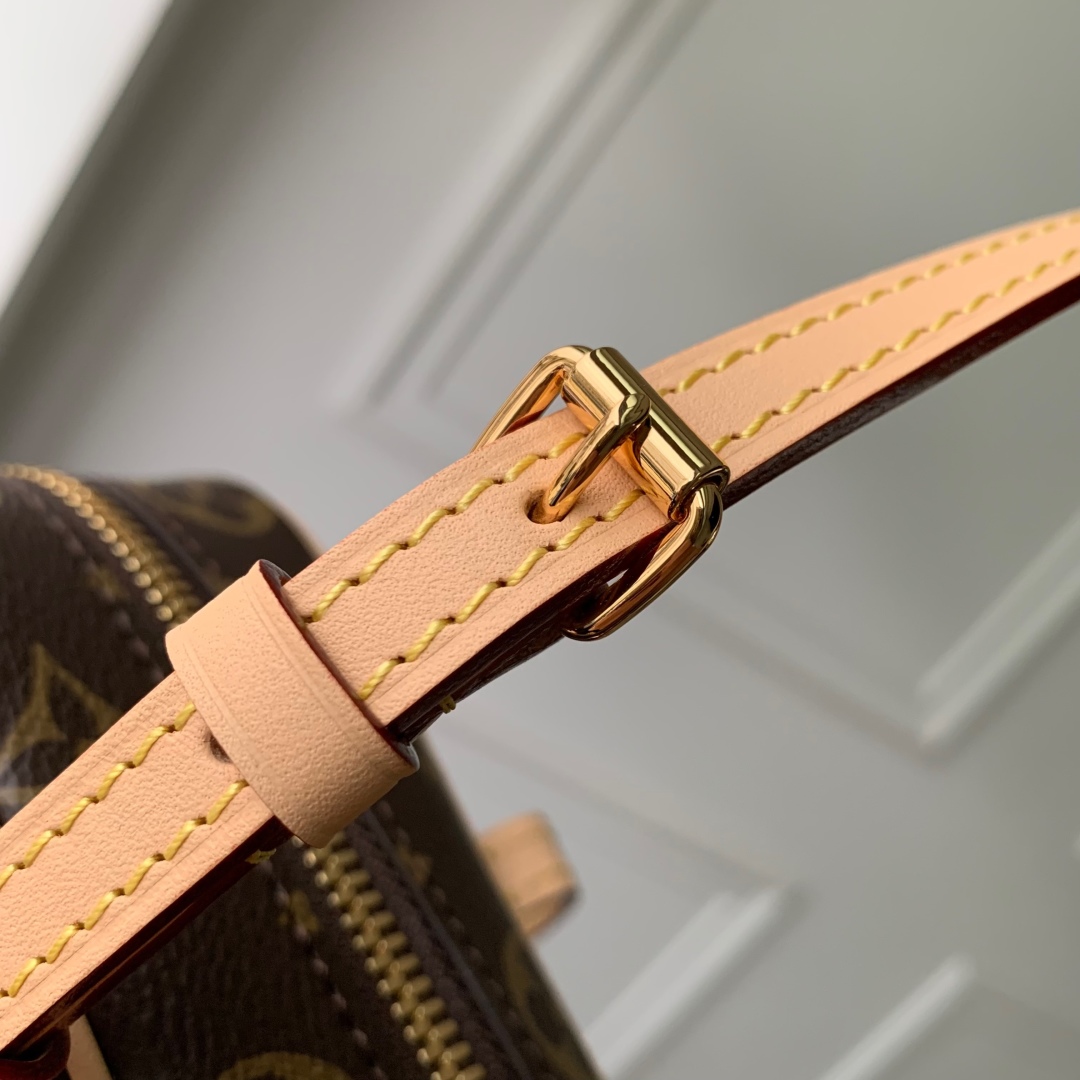 l0vis Vvtt0n hang on monogram handbag-m47031-11.5 x 6.5 x 26 cm