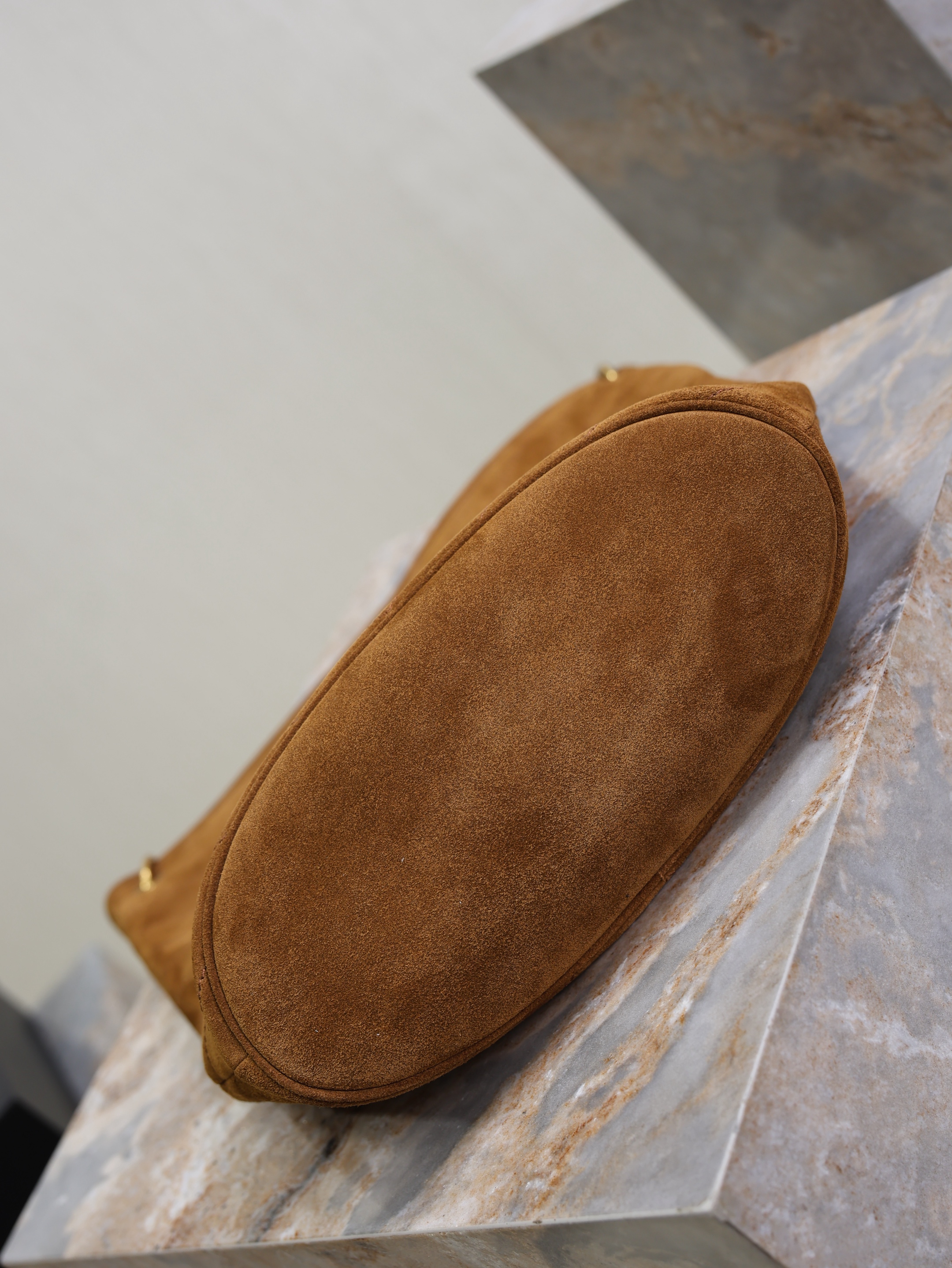 Y51 niki le cassandre- 33×16×40cm