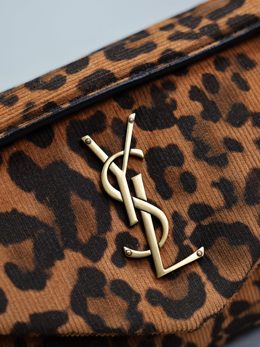 Y51 calypso bag-26×14×7cm