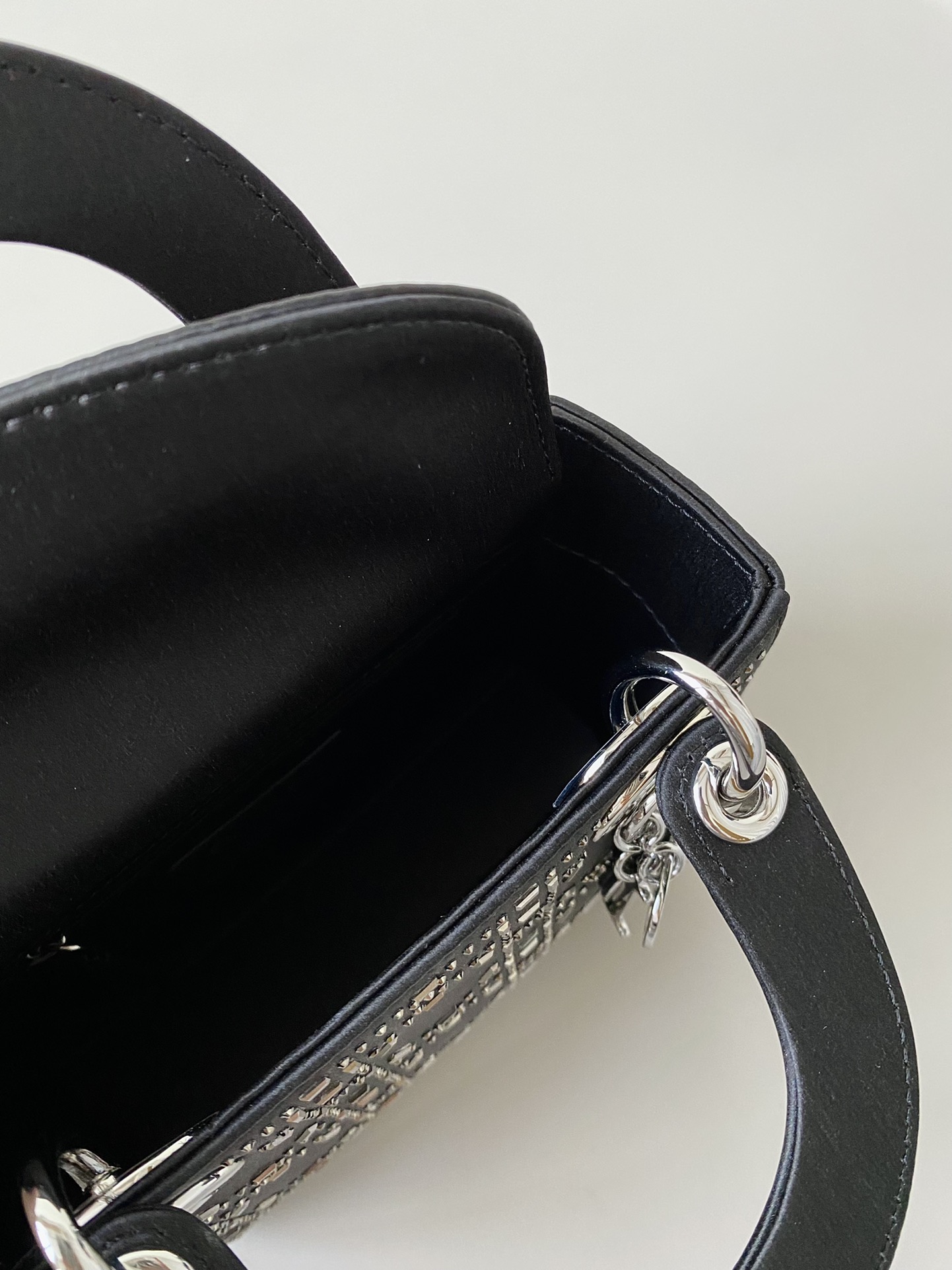Lady Diro Mini-17*15*8CM