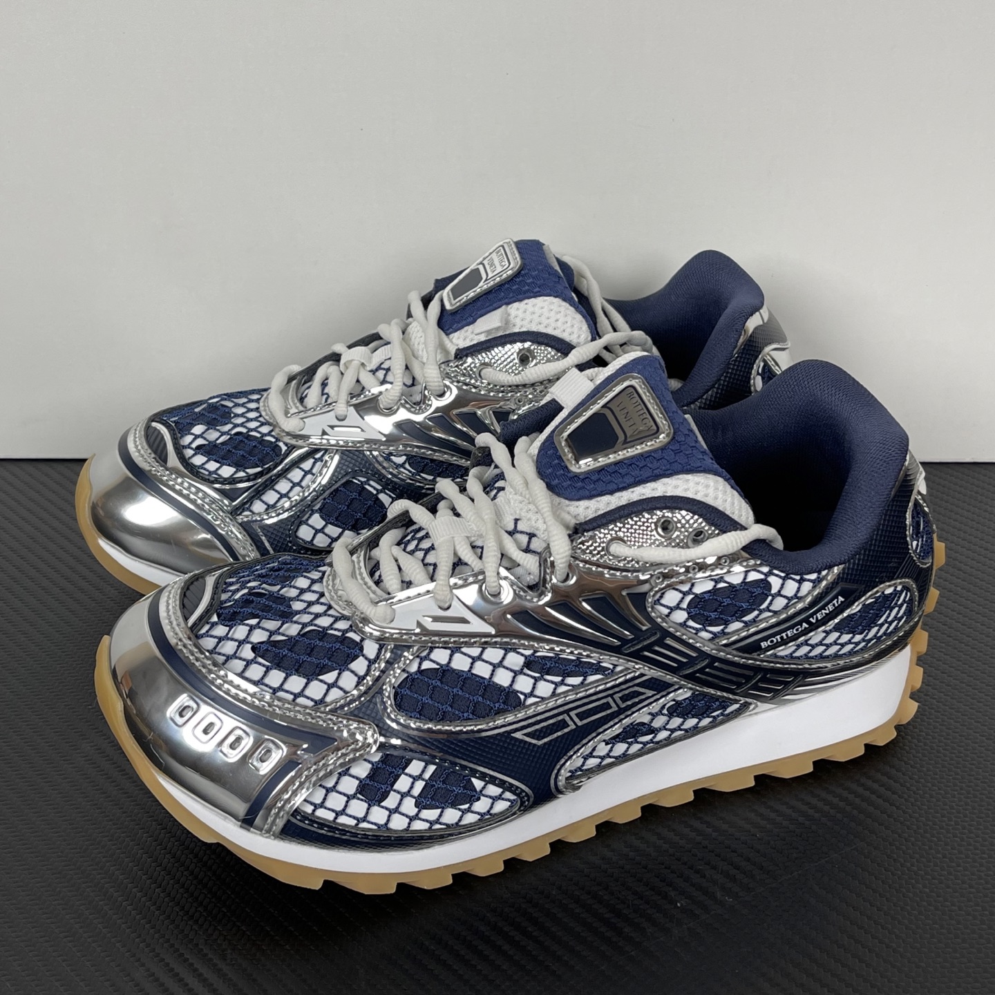 B0tt*ga Ven*ta Orbit Sneaker