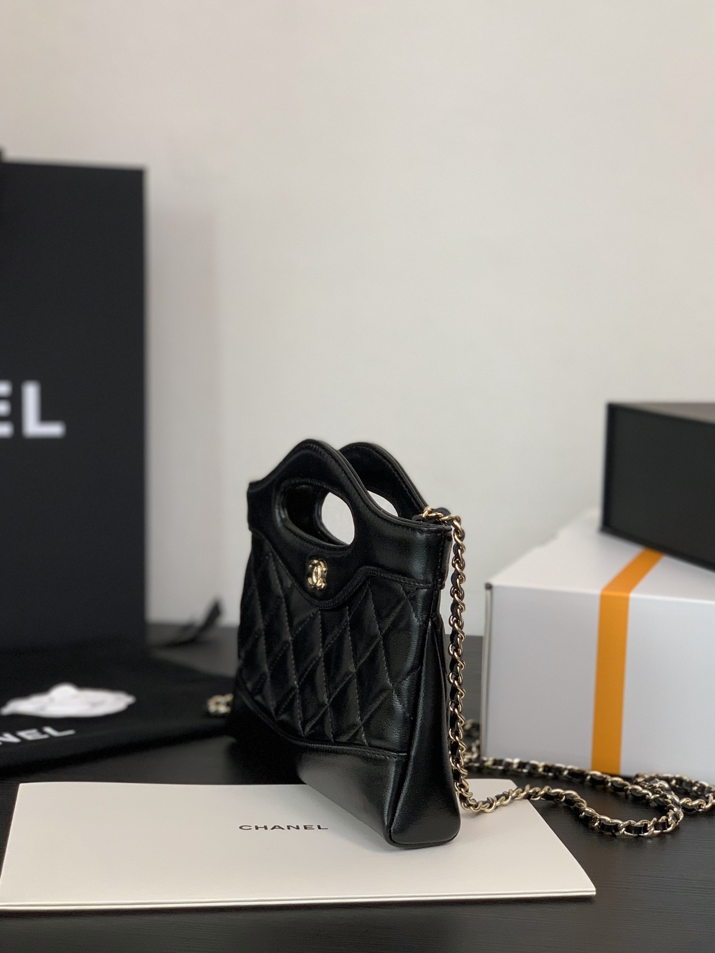 Ch@nel Nano 31 Bag-20.5*17.5*4CM