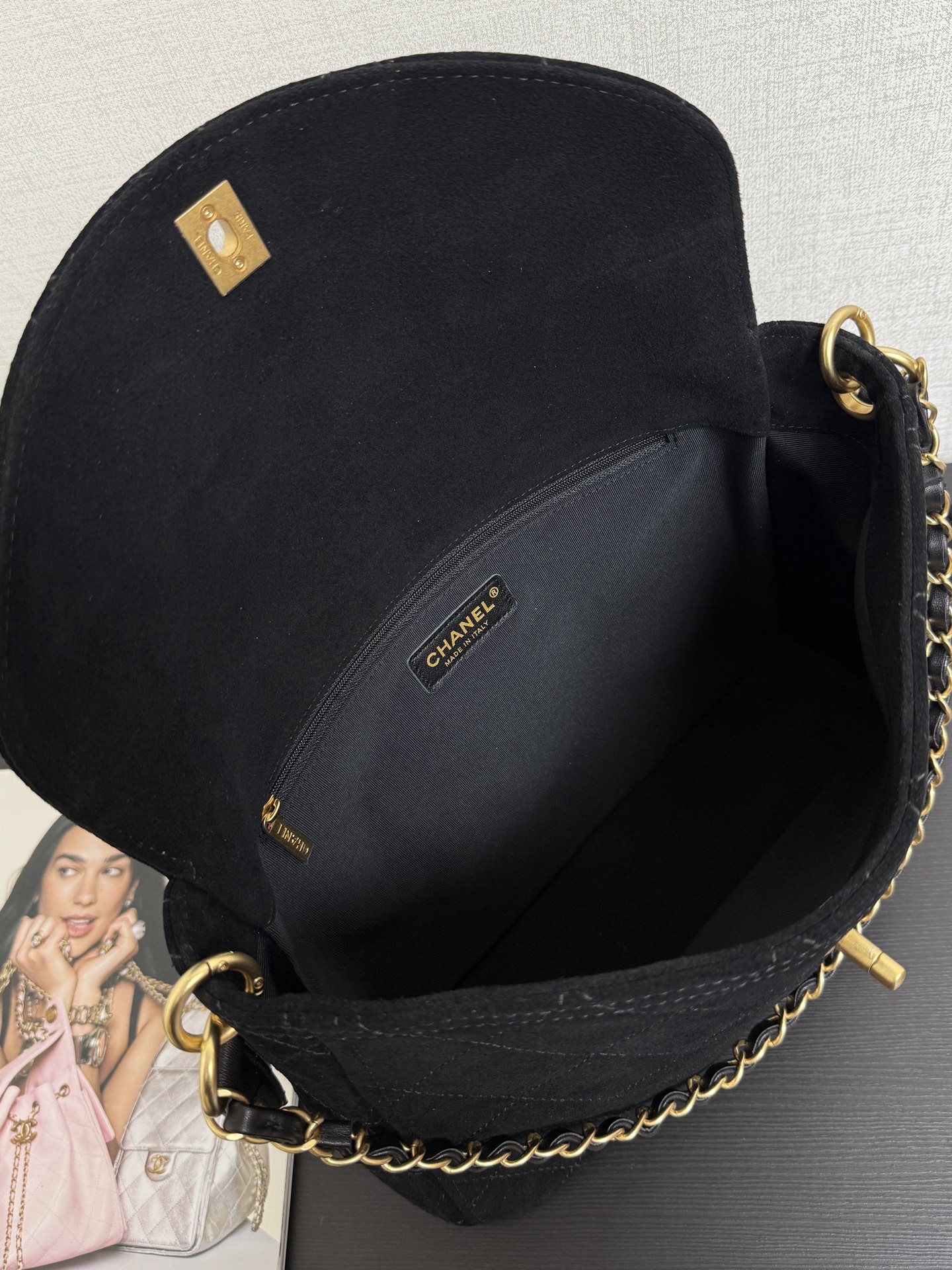 Ch@nel Vintage Handbag-21.5*30*6CM