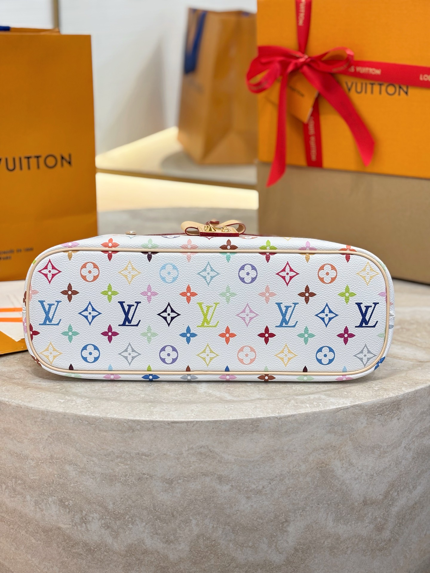 LV x TM Lineup Other Monogram Canvas-34.5x26x13CM