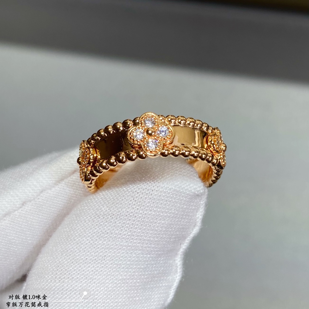 VCA Ring