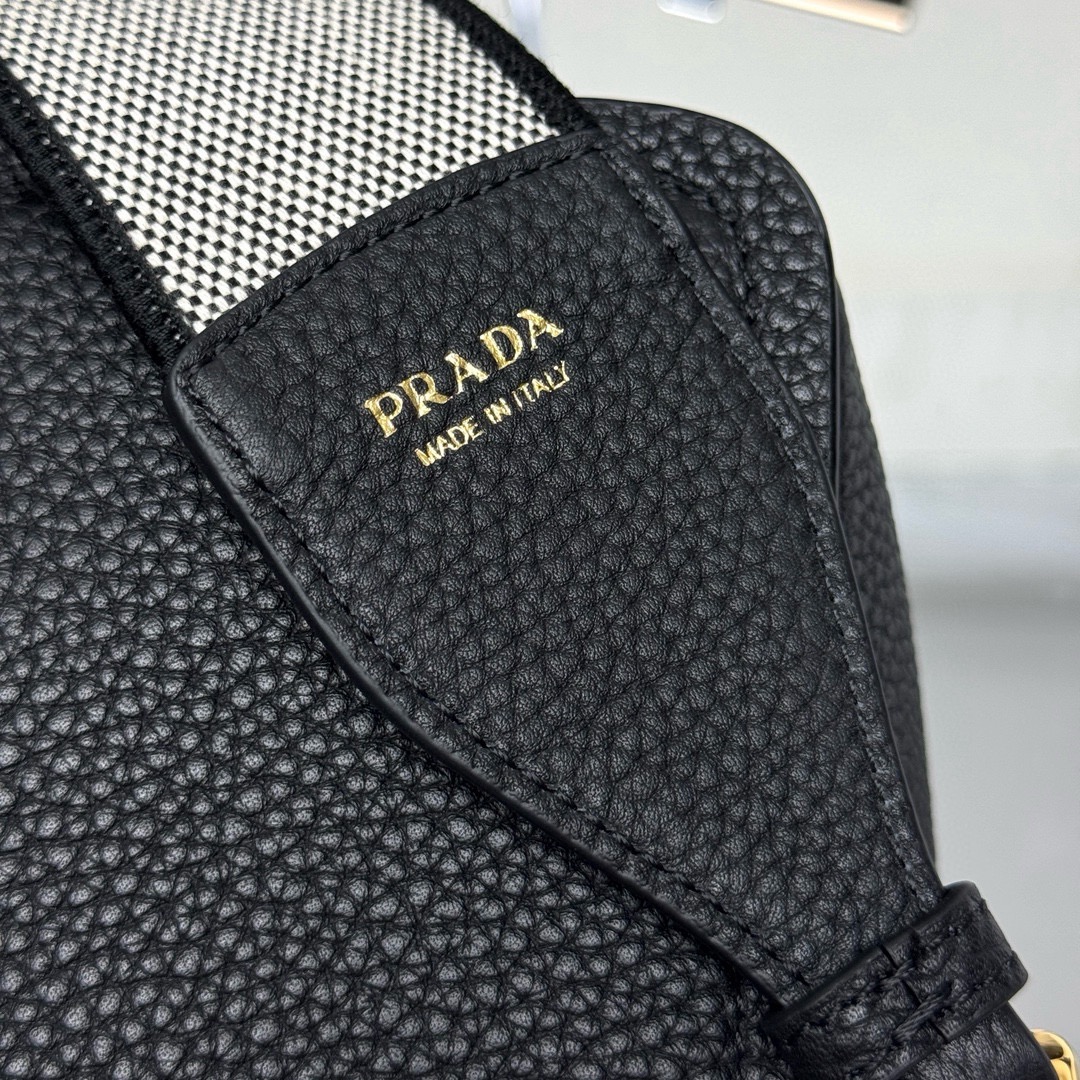 Pra*a 1BD314 Leather Shoulder Bag-23*18*9CM