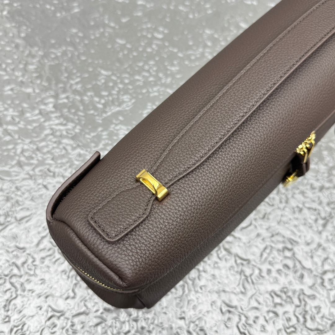 L0r0 P1ana Extra Softy Bag L33-33*14*9CM