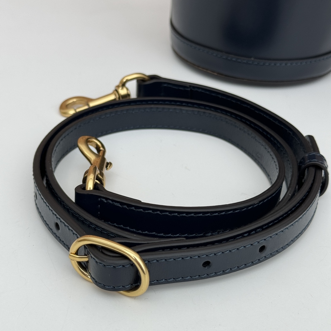 Gvc*1 Mini Ophidia Bucket Bag-11.5*23*8CM