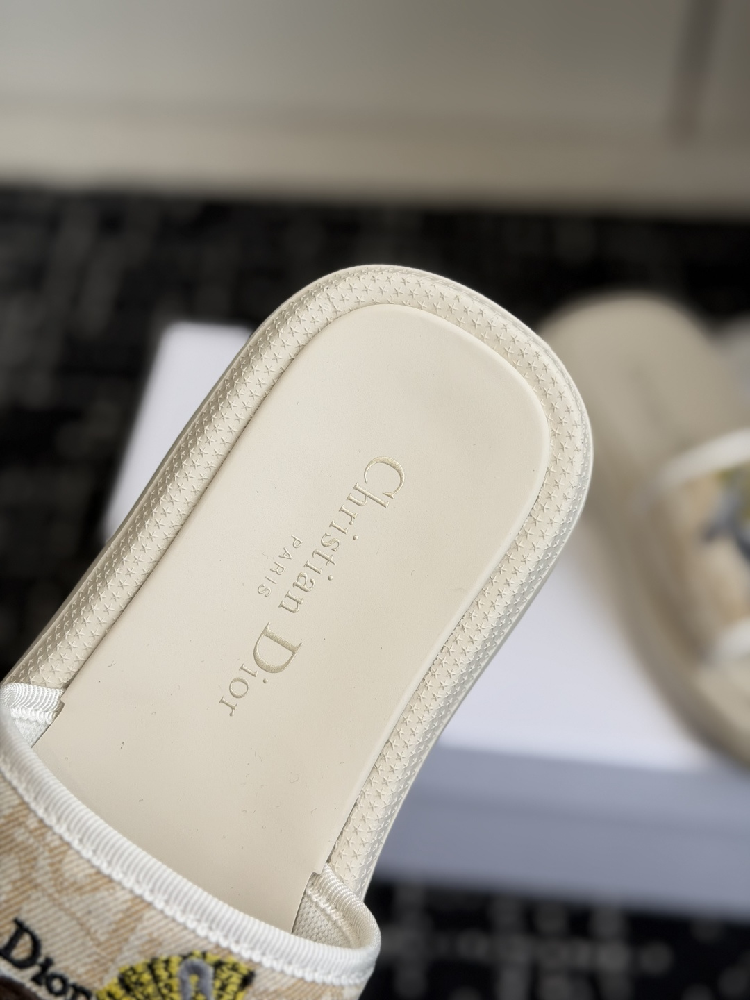 Diro Sandals