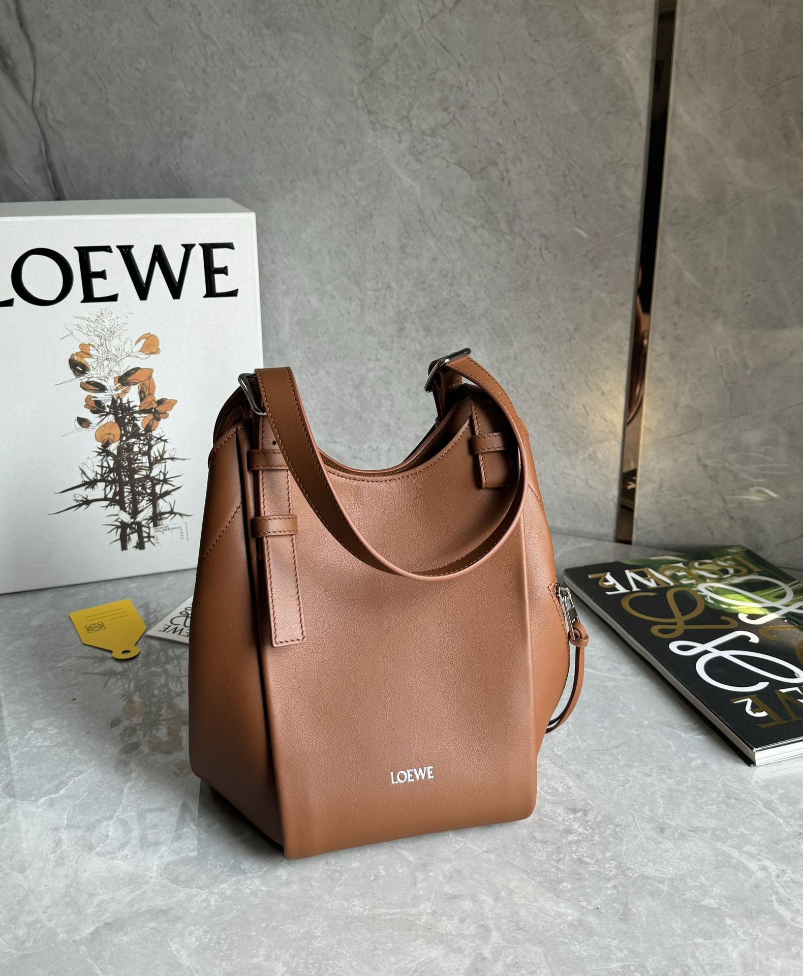 Lowee Hammock Flip Bag In Classic Calfskin-15*22.5*22CM