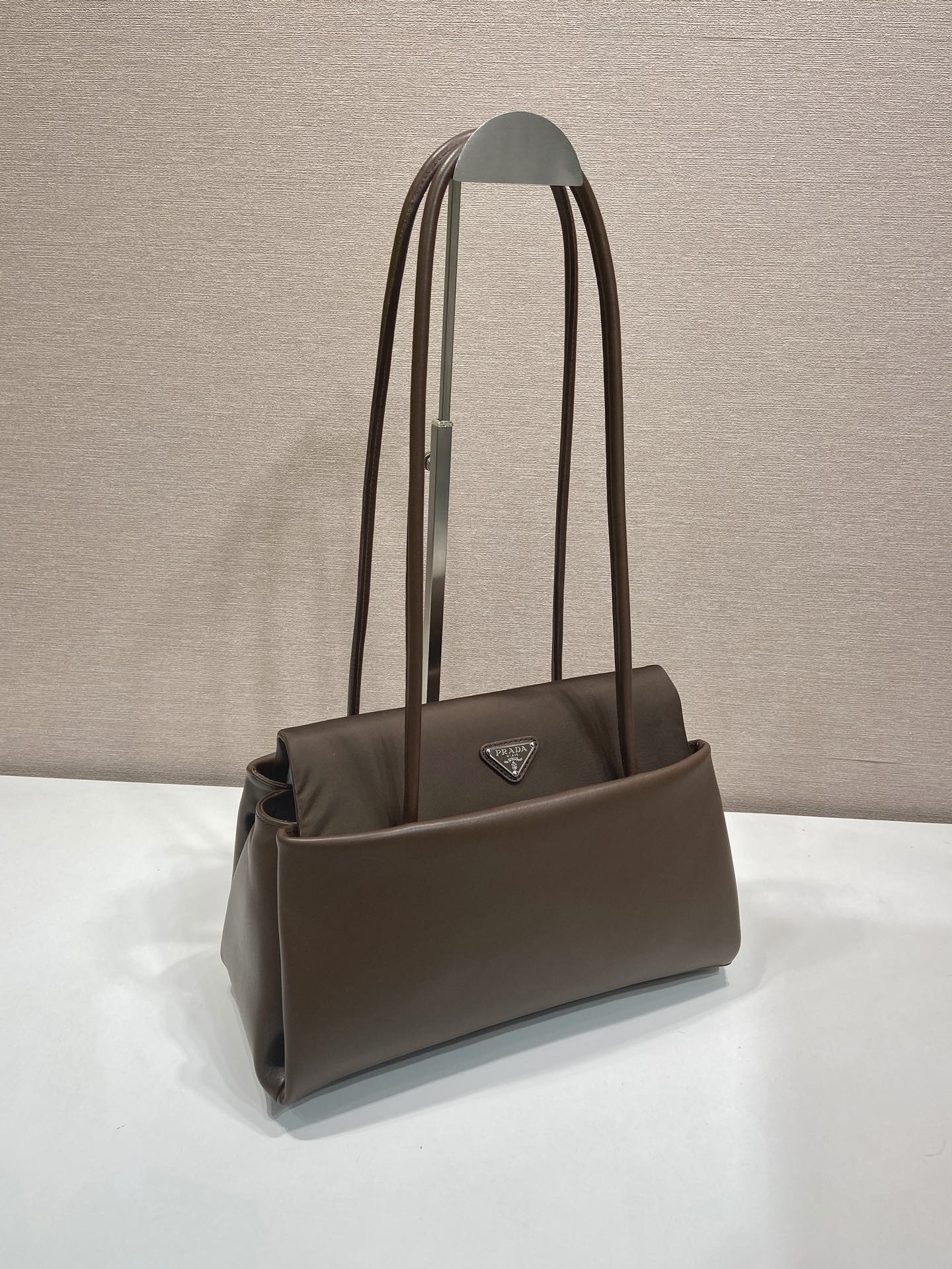 Pra*a Black Passage Medium Leather Bag-1BA495-28*14.5*12cm