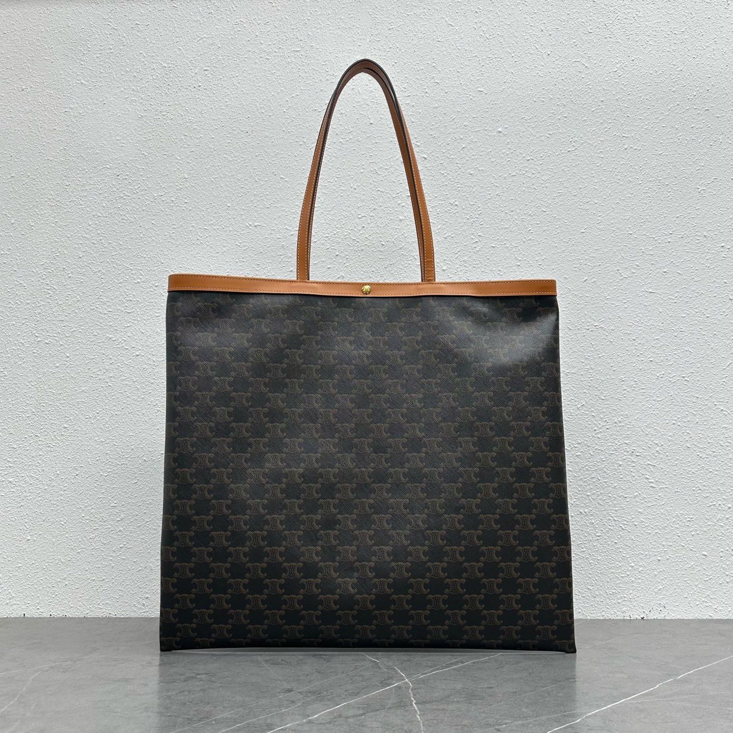 Ce*line Large Flat Triomphe Canvas & Leather Shopper Tote-42x45.5x0.5CM