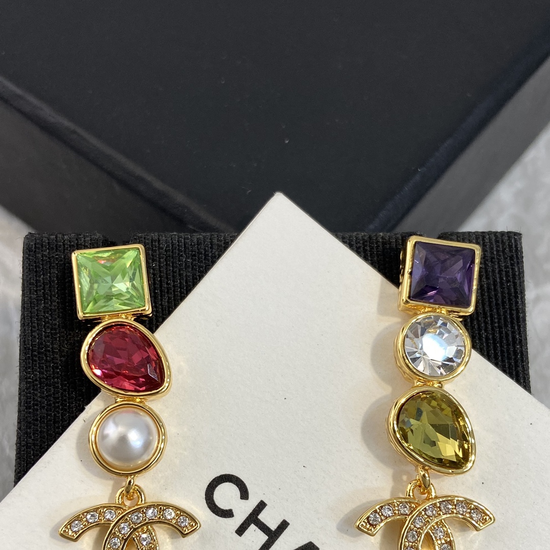 Ch@nel Earring
