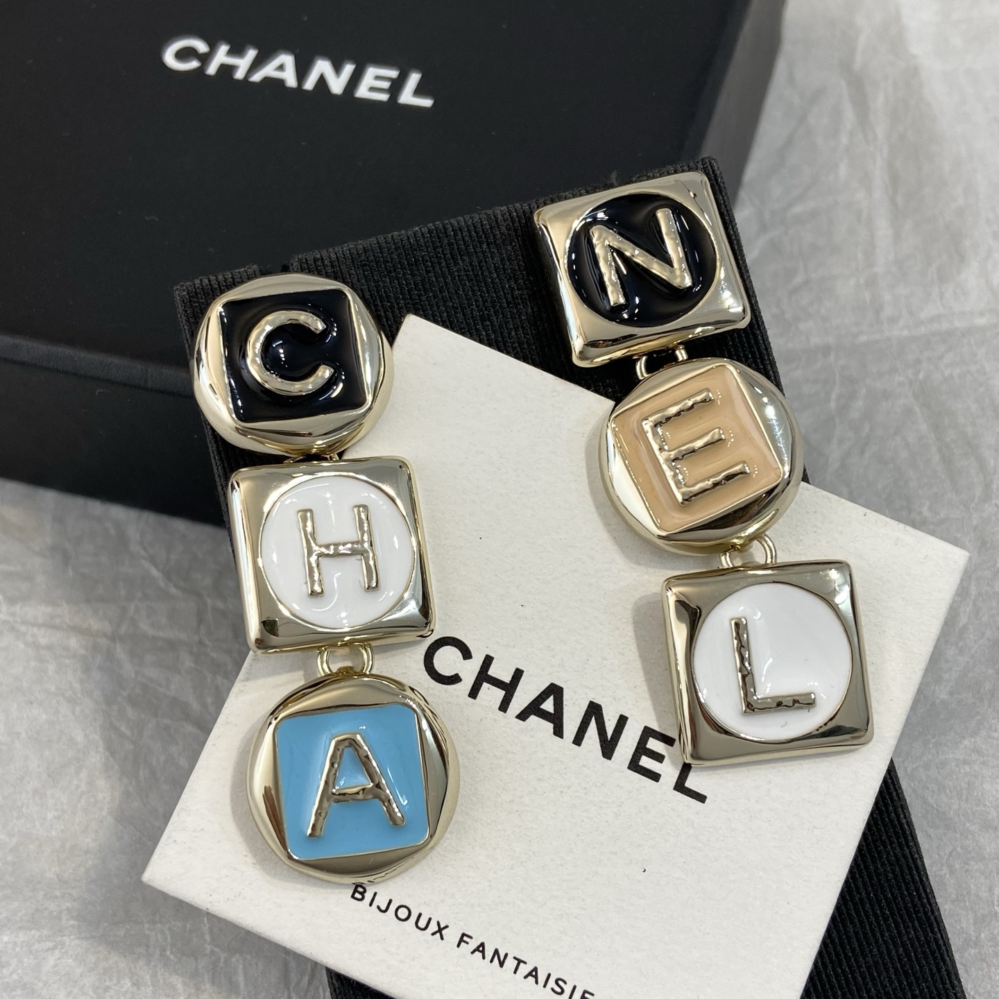 Ch@nel Earring