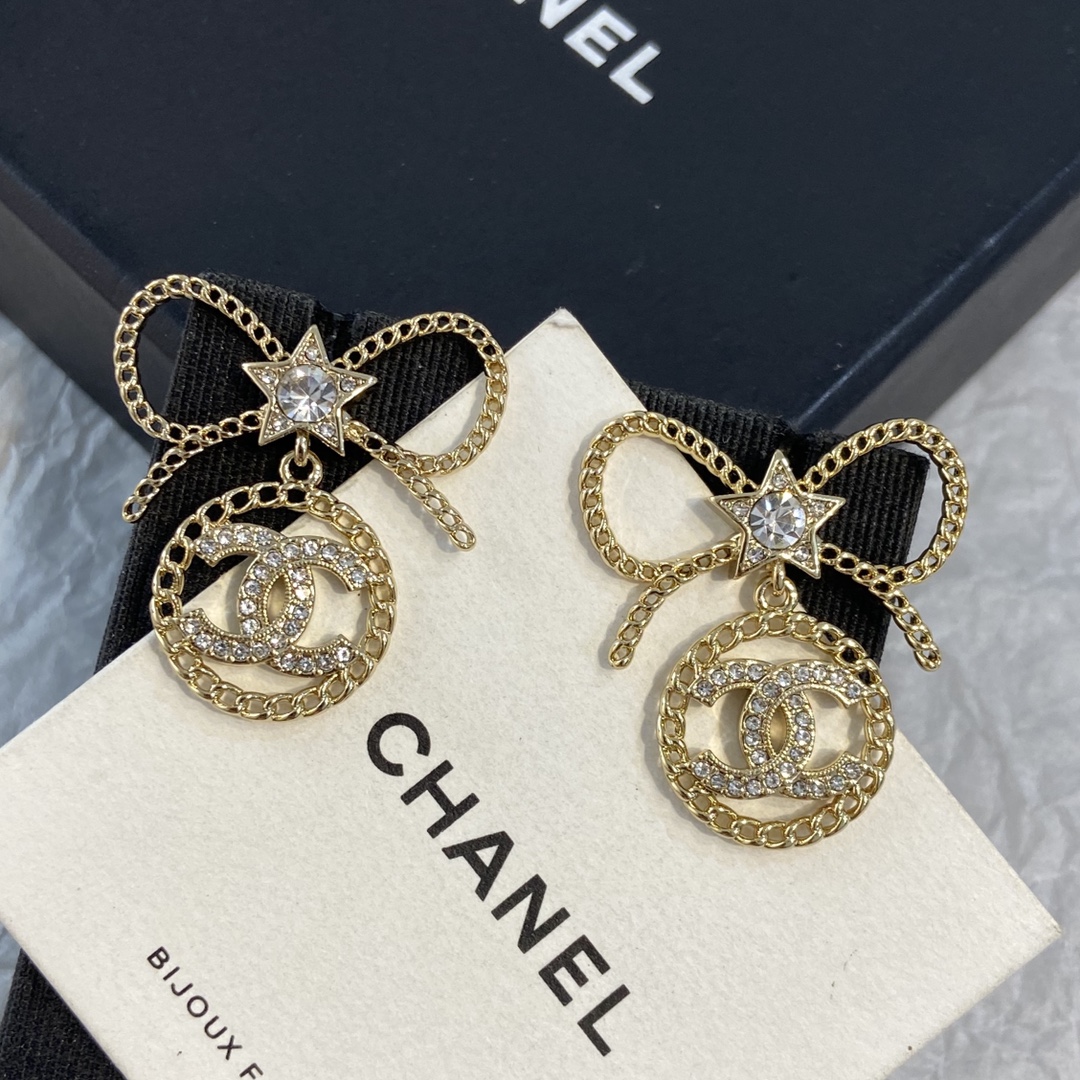 Ch@nel Earring