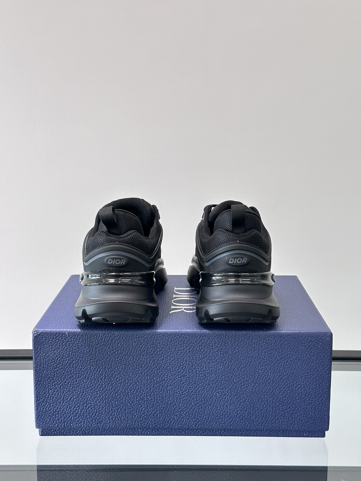 Diro Sports Sneakers