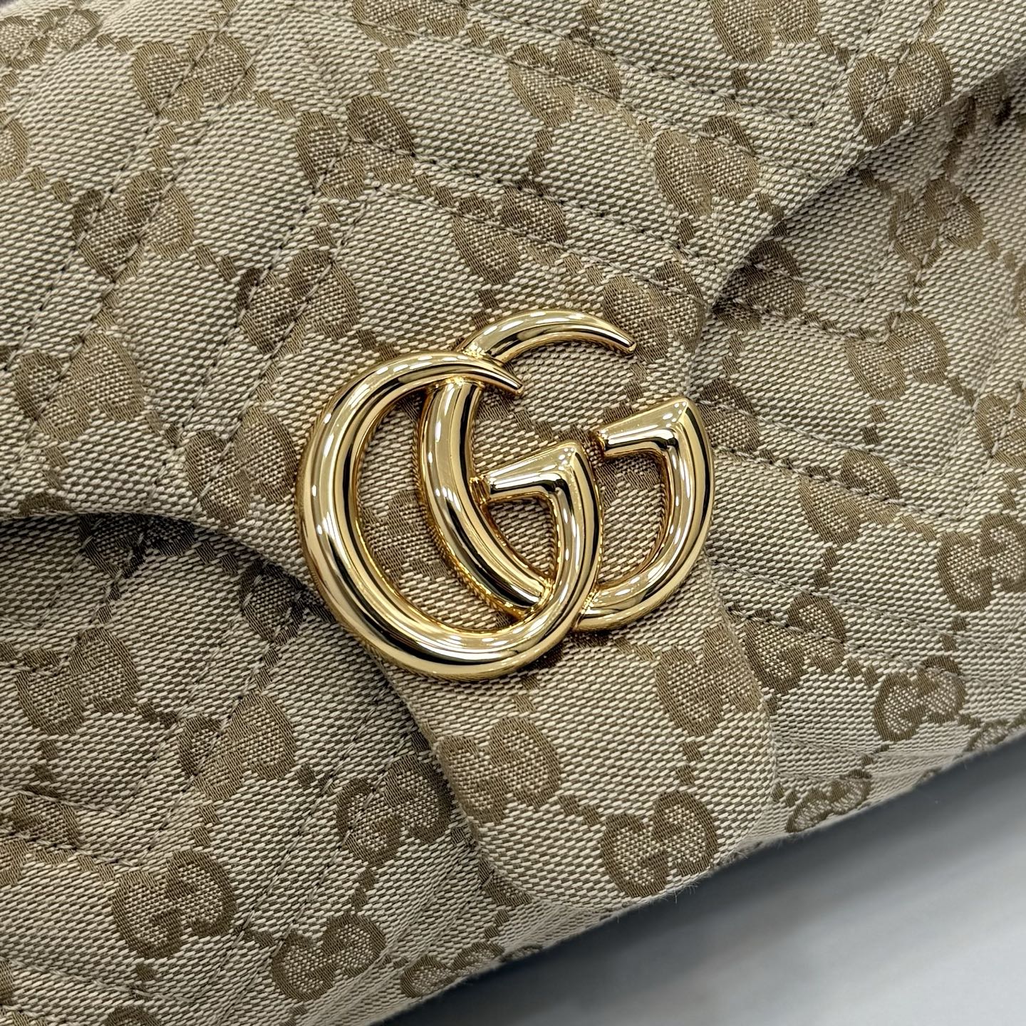 Gv*c* GG Marmont Small Shoulder Bag In Sand And Brown GG-23*17*9CM