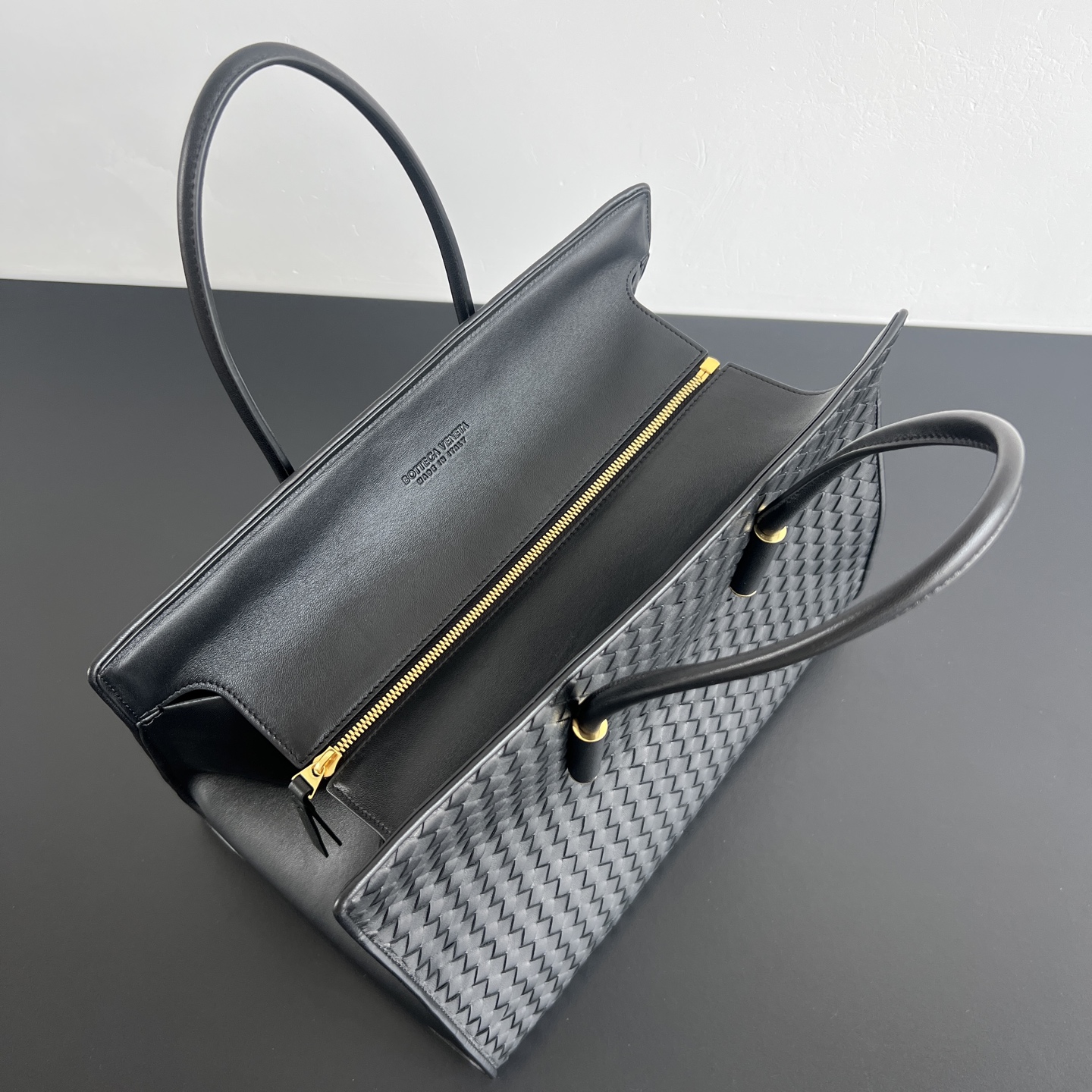 B0tt*ga Ven*ta Barbara Intrecciato Leather Tote-37x27x24CM