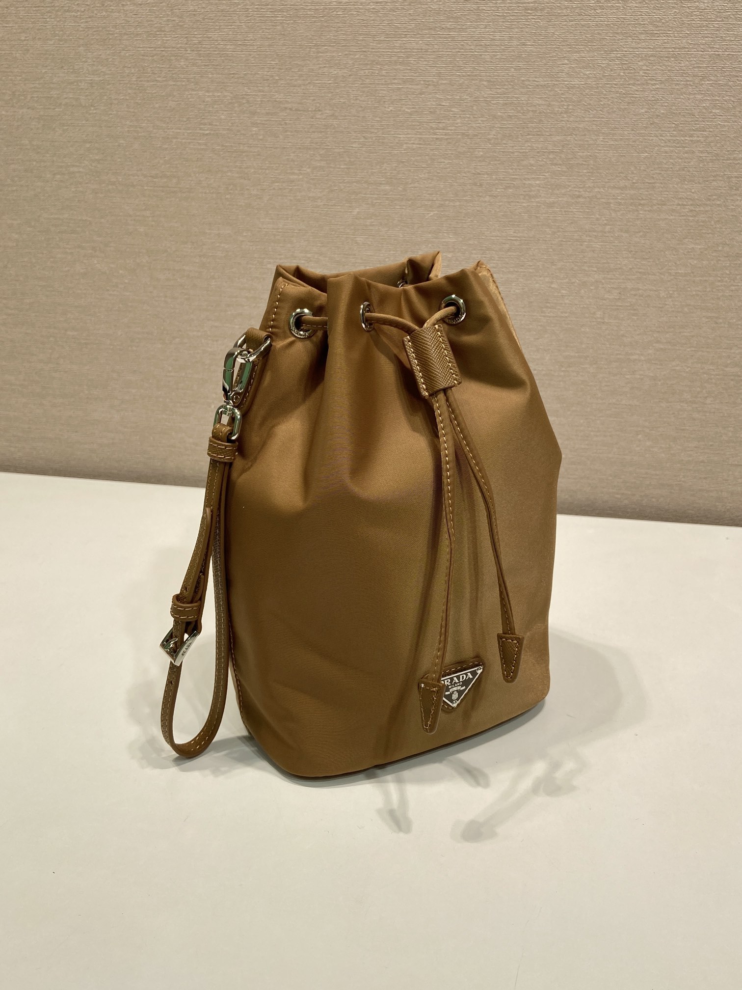Pra*a Re-Nylon Bucket Bag-1N369-15.5*23*10CM