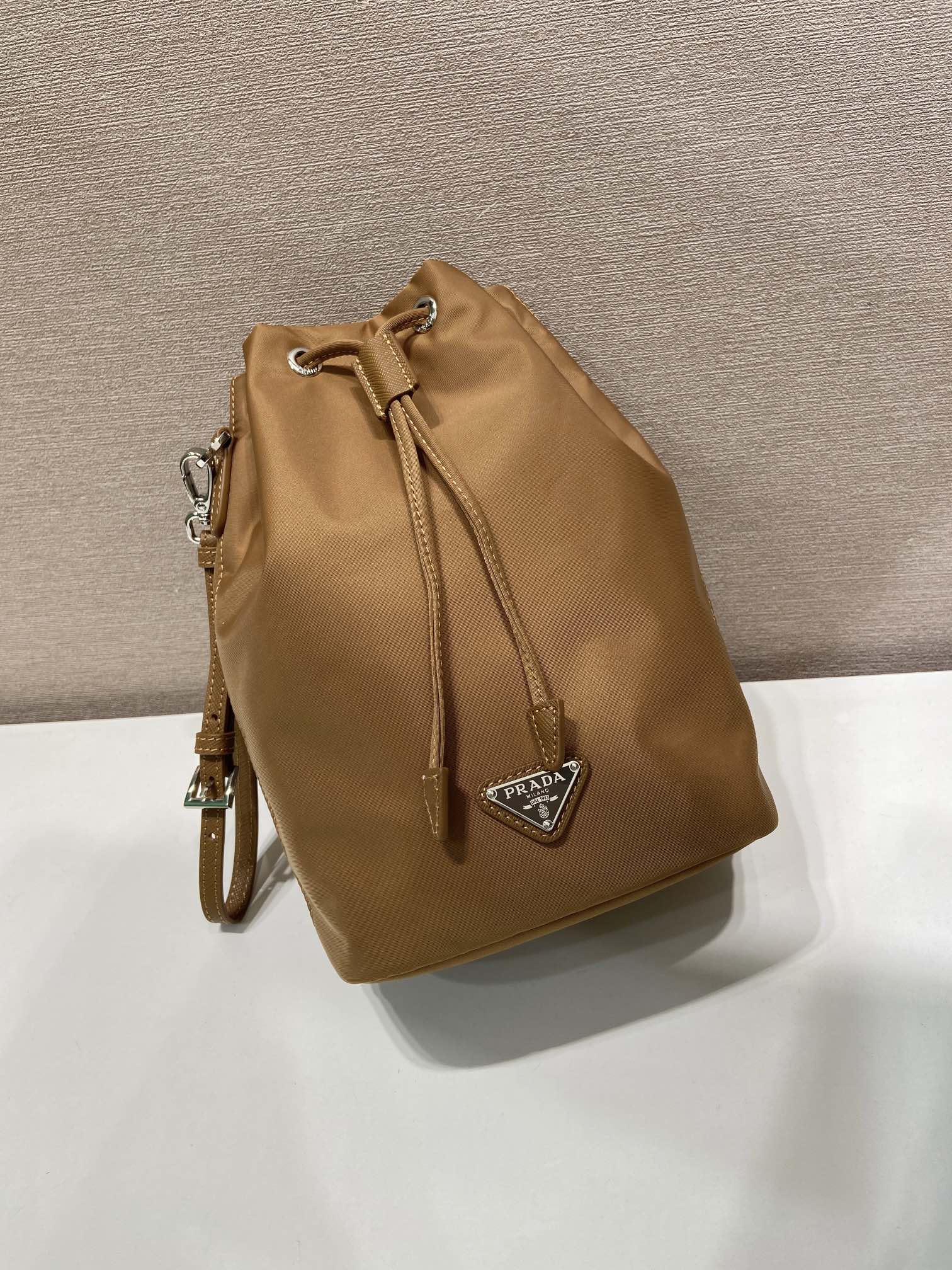 Pra*a Re-Nylon Bucket Bag-1N369-15.5*23*10CM