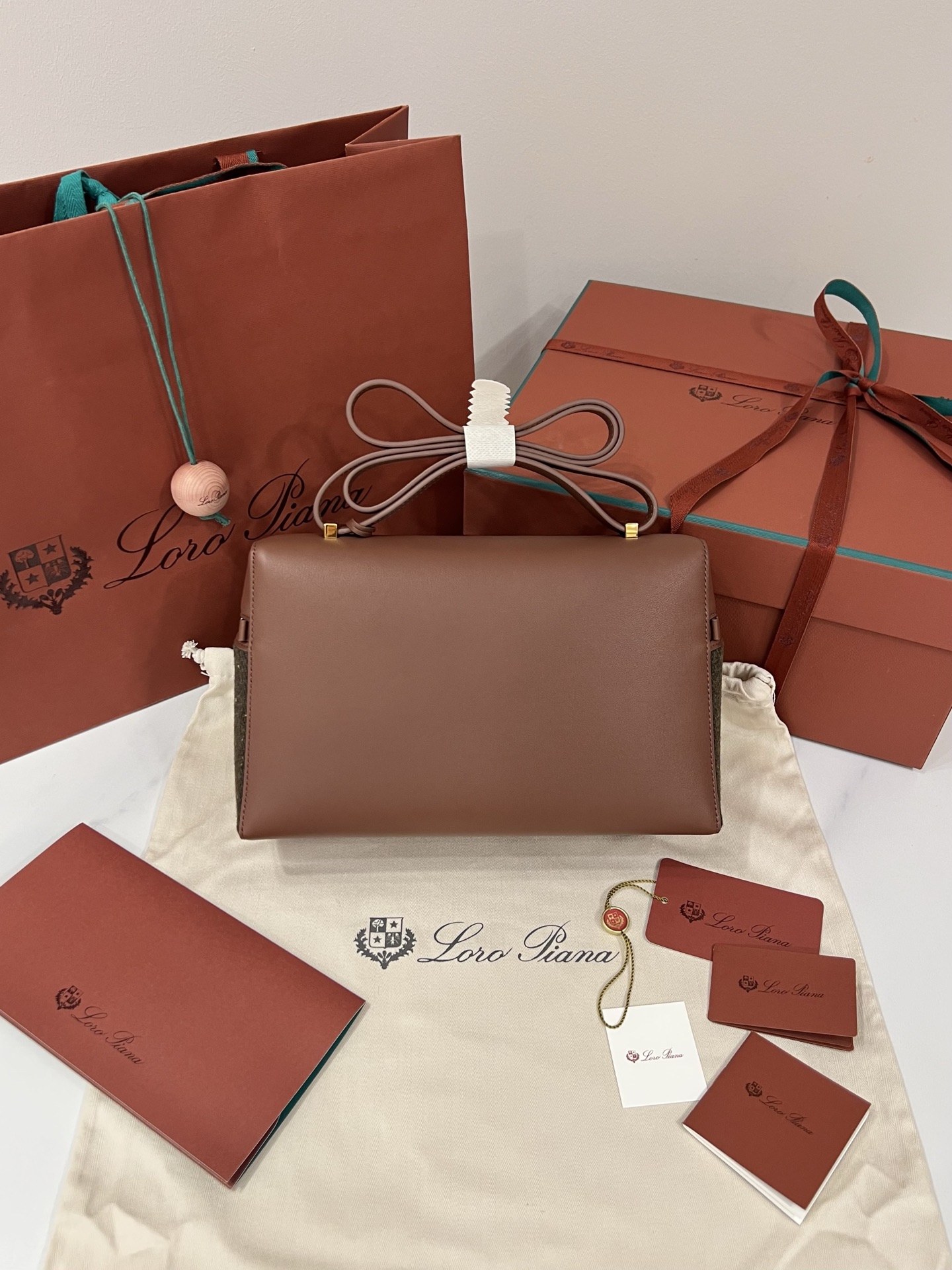 L0r0 P1ana Extra Bag L27-16*27*10CM