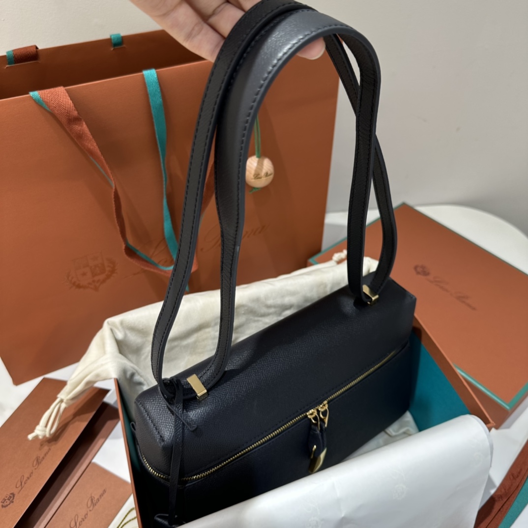 L0r0 P1ana Extra Bag L27-16*27*10CM