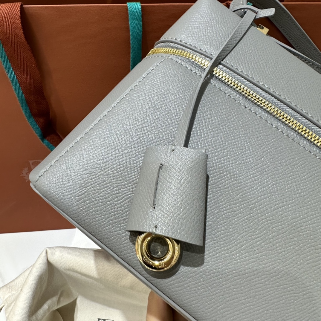 L0r0 P1ana Extra Bag L27-16*27*10CM