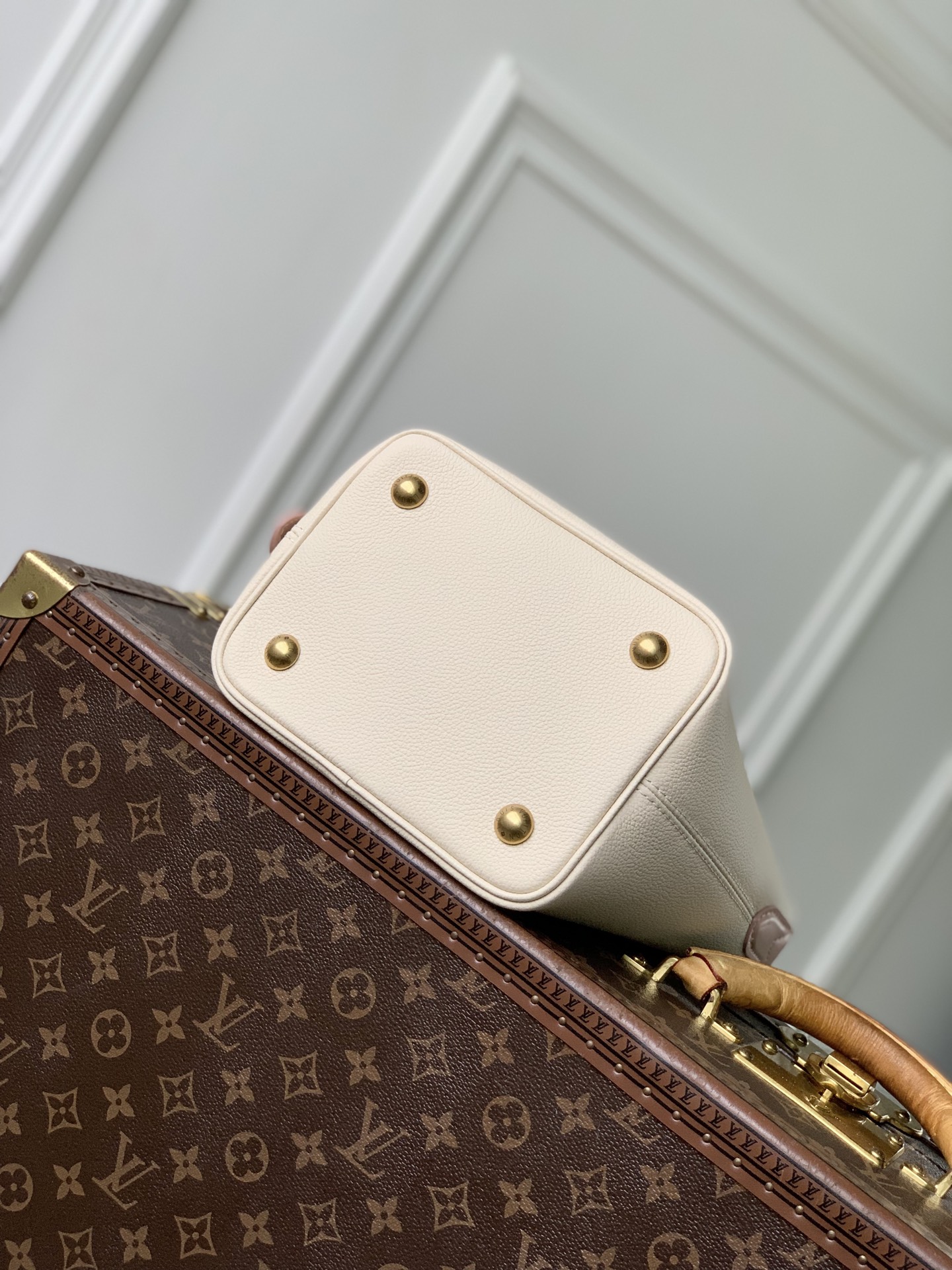 LV All In BB Low Key - Women - Handbags-18 x 12 x 16CM