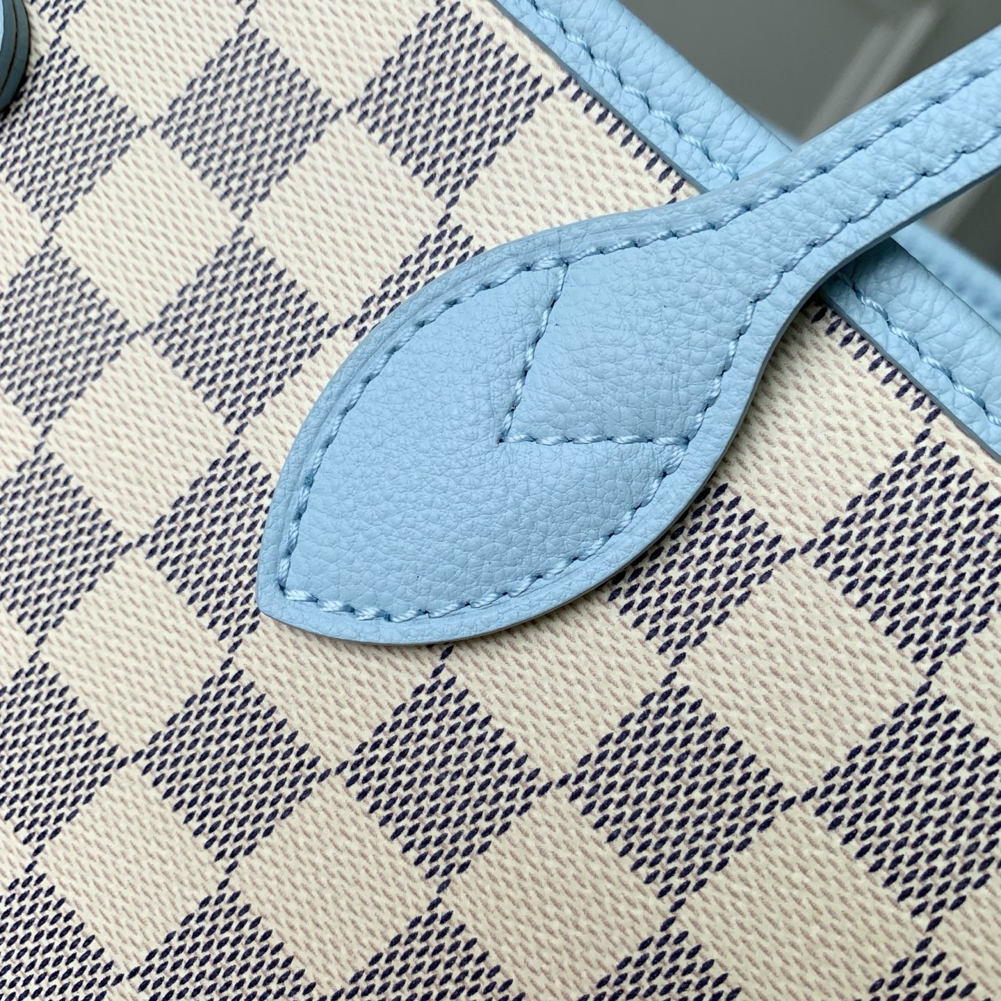 L0vis Vvtt0n Neverfull Inside Out MM-N40946-47 x 28 x 14CM