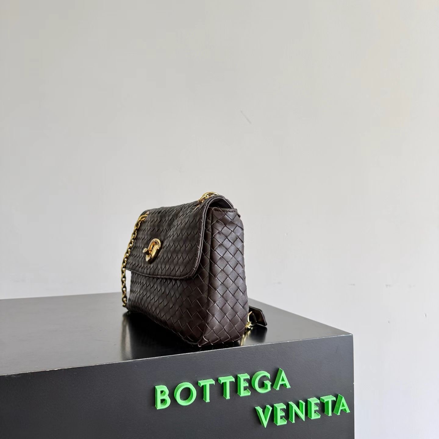 B0tt*ga Ven*ta Madison Intrecciato Leather Shoulder Bag-27*16*6CM