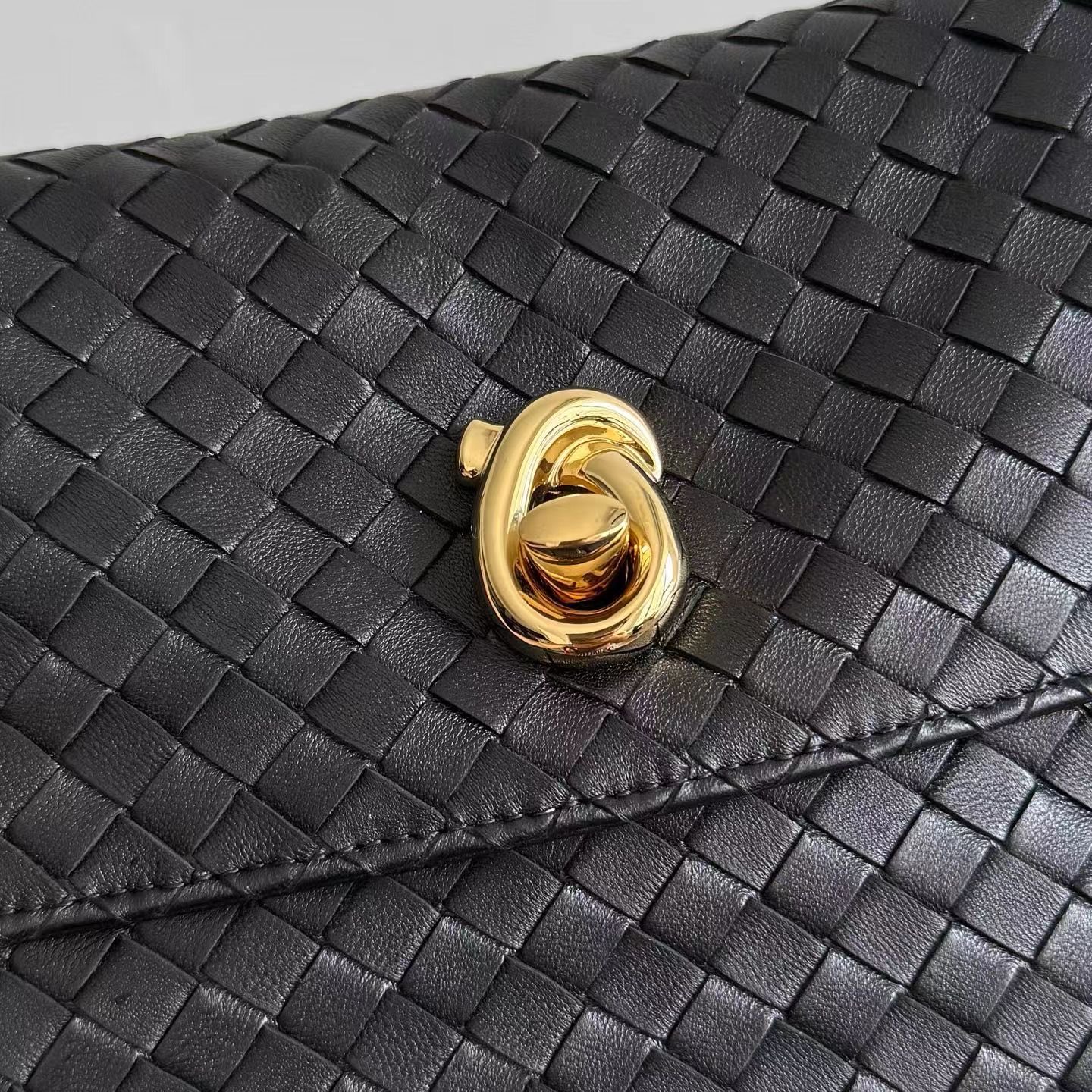 B0tt*ga Ven*ta Madison Intrecciato Leather Shoulder Bag-27*16*6CM
