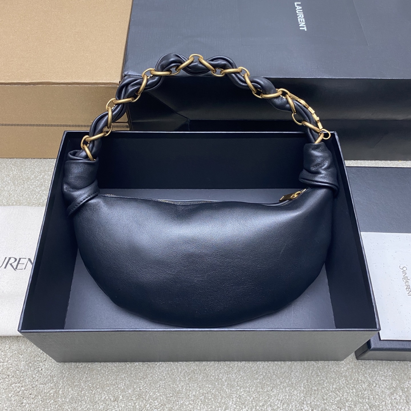 Y51 26SS Amalia-19x13x10CM